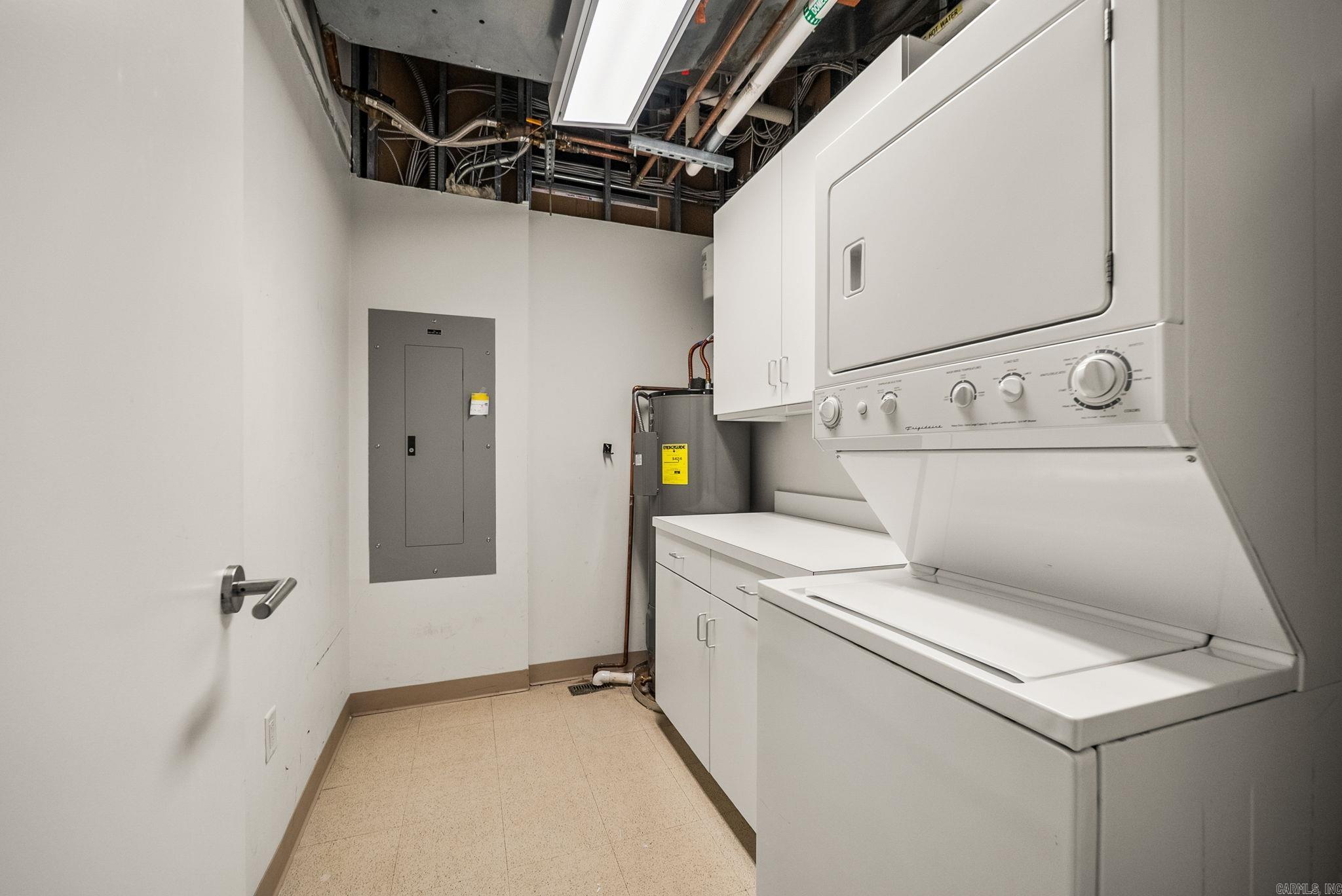 300 E Third #601 601 Property Photo 22