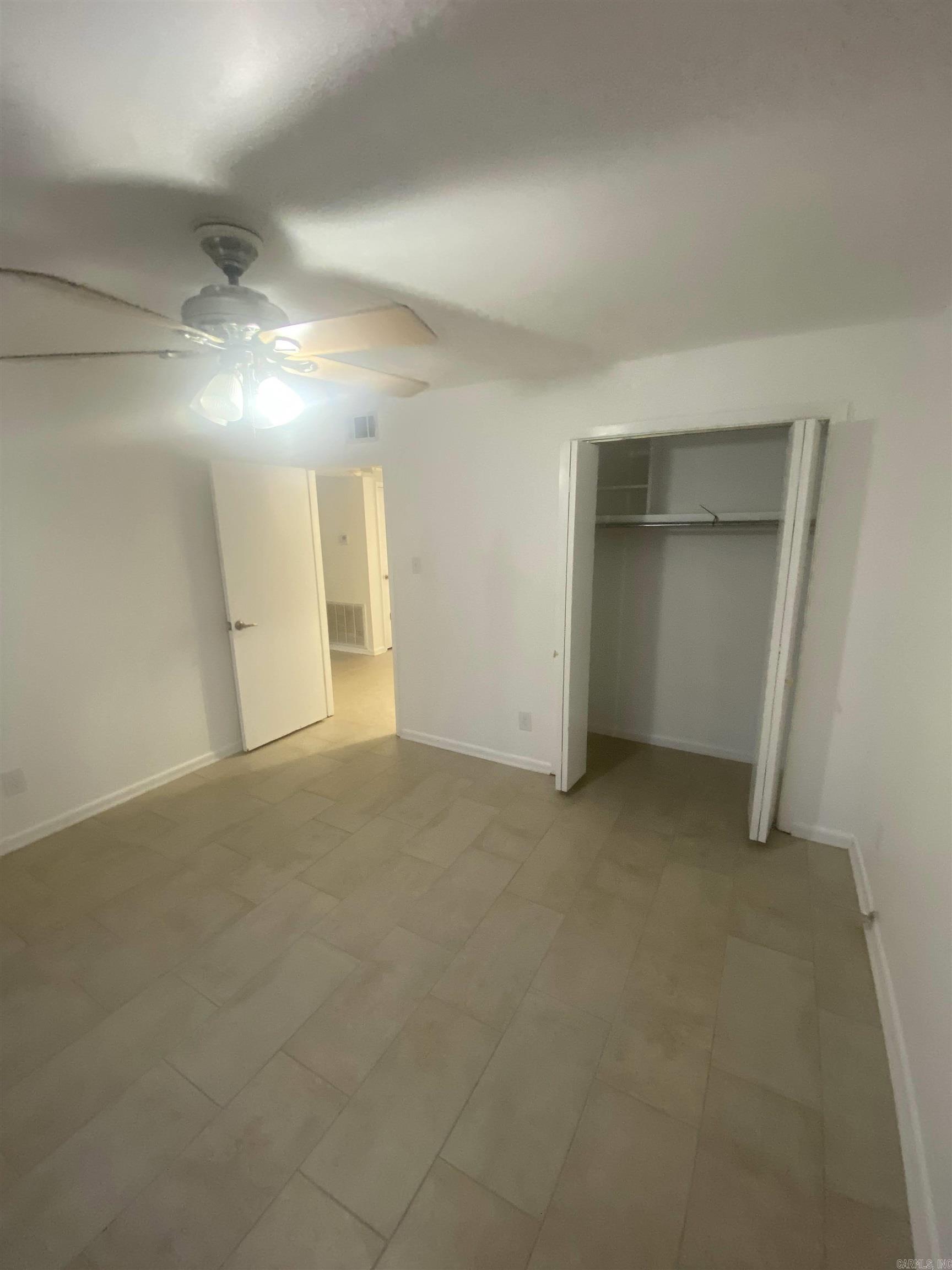 15 Jennifer St Property Photo 6