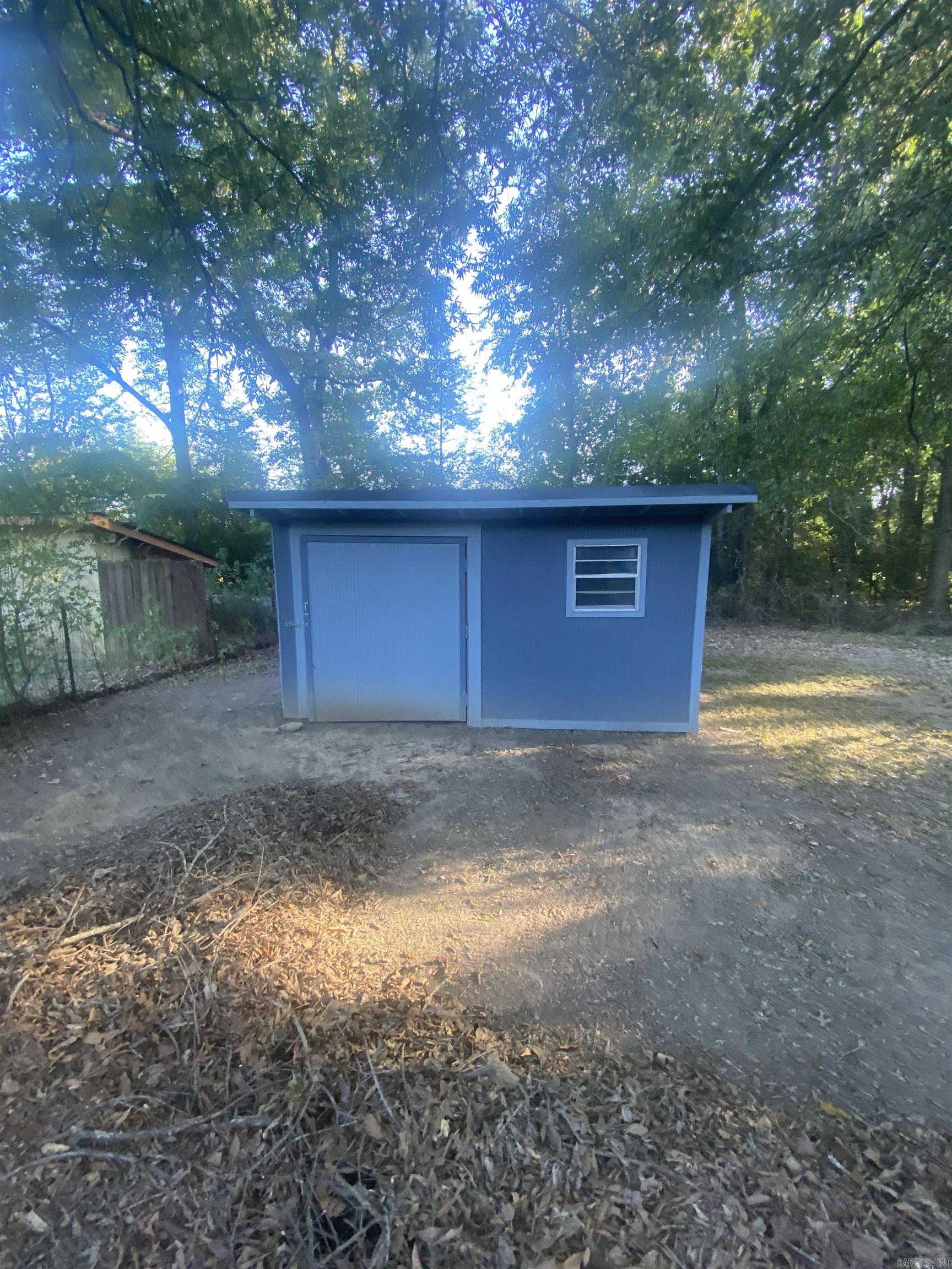 15 Jennifer St Property Photo 12