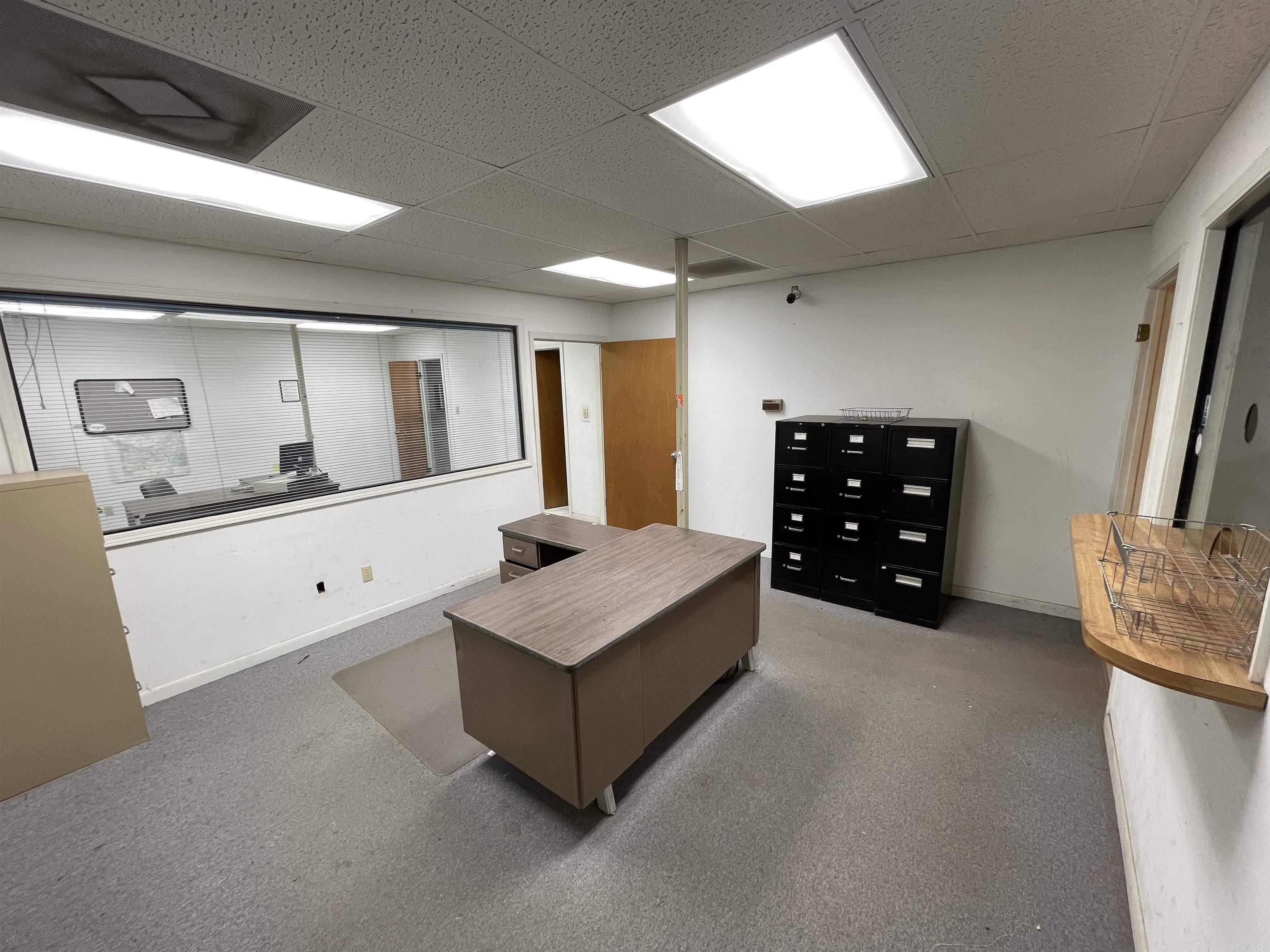 1301 E Martin Property Photo 15
