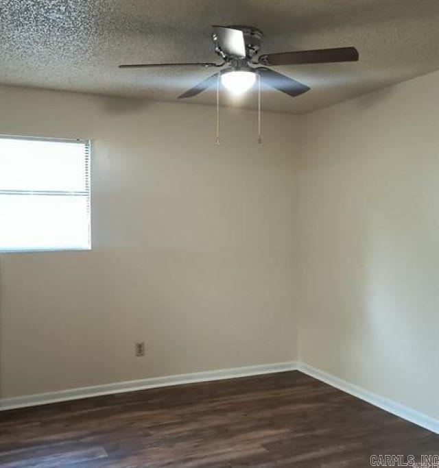 3720 Miramar Drive Property Photo 6