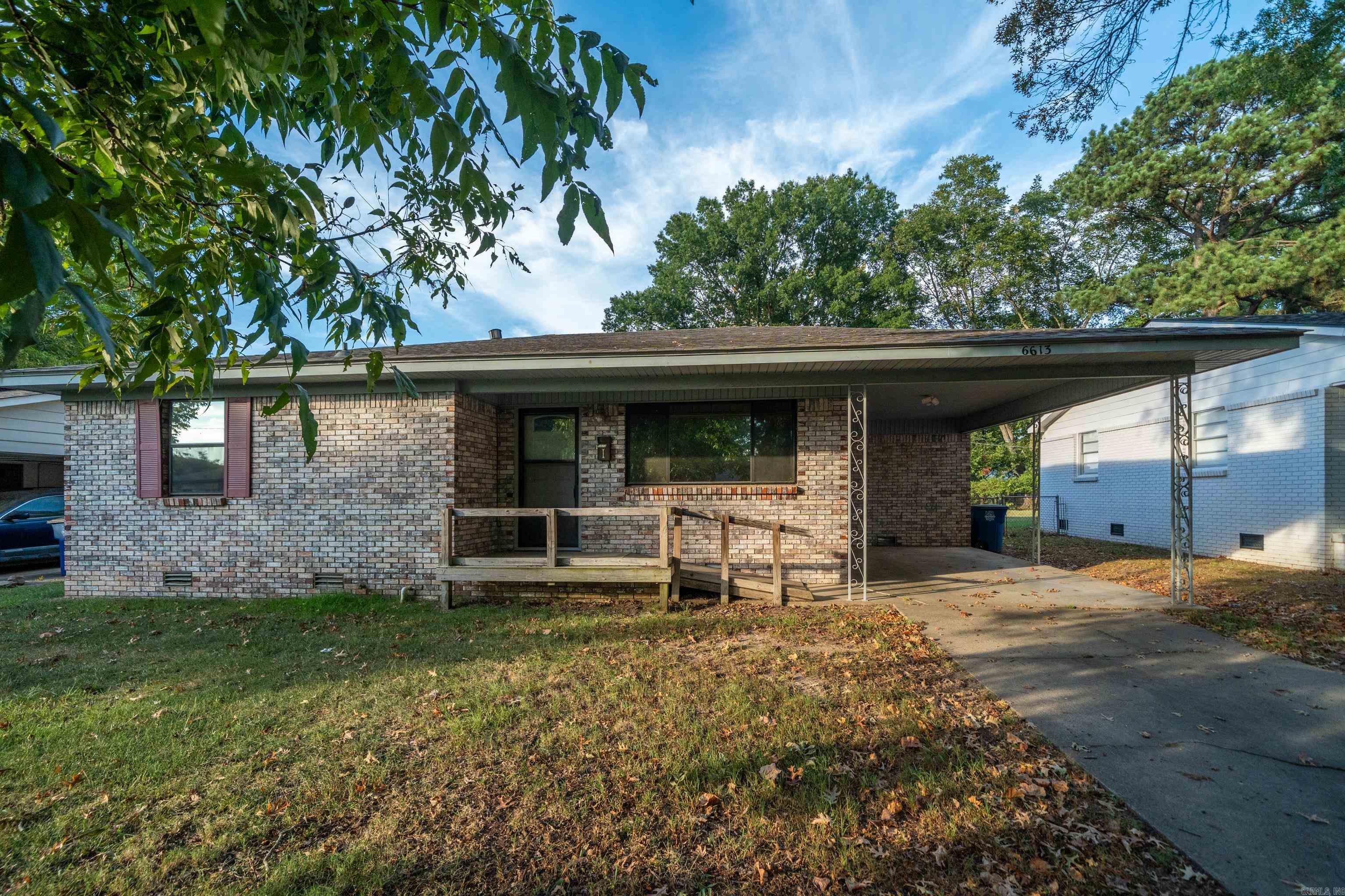 6613 Stonehedge Road Property Photo 3