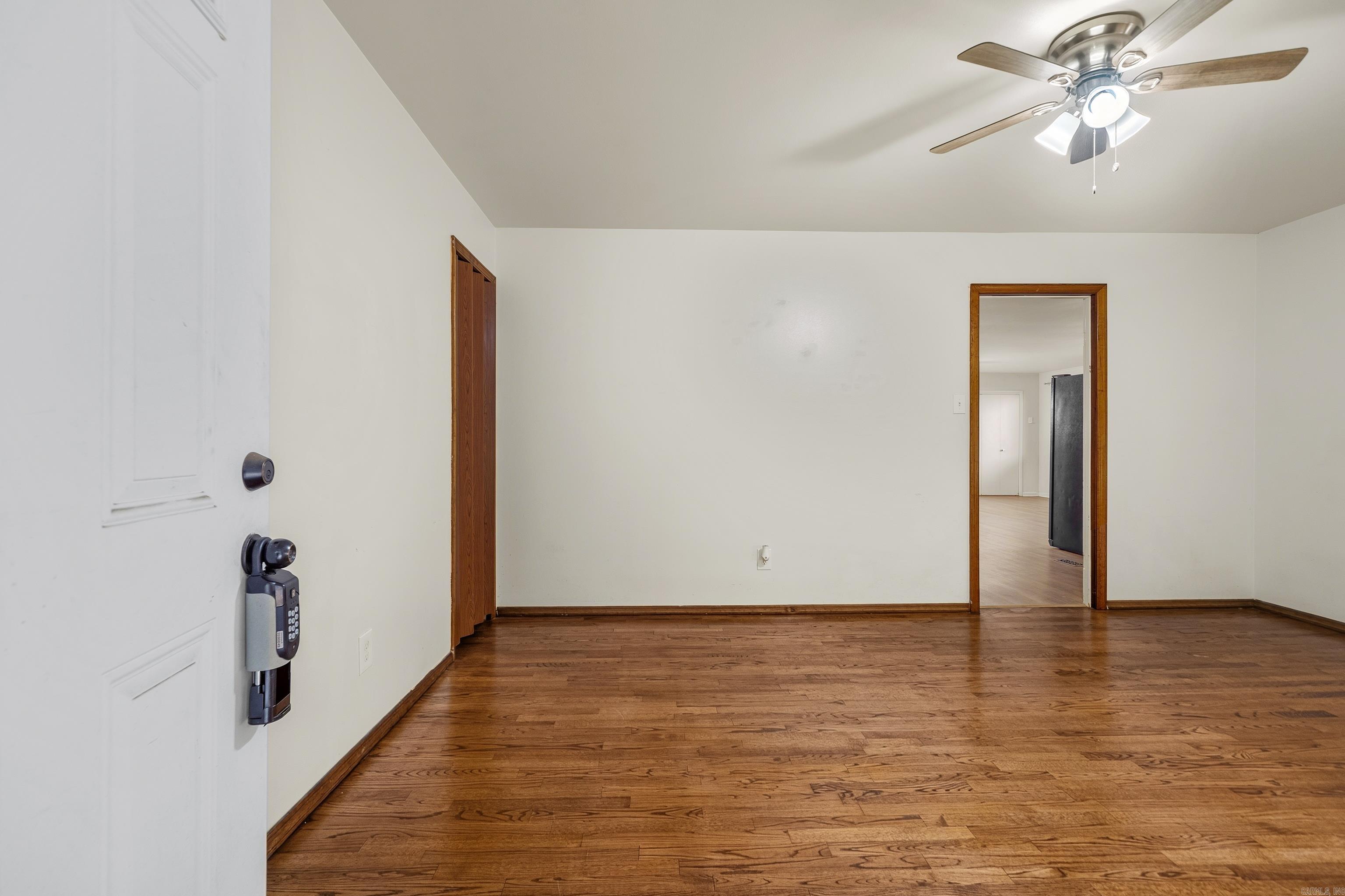 6613 Stonehedge Road Property Photo 4
