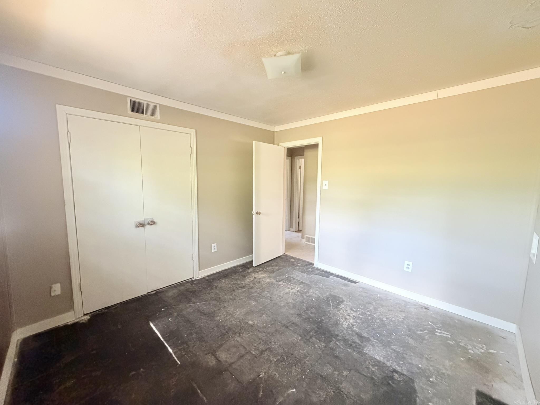 820 Dover Road Property Photo 10