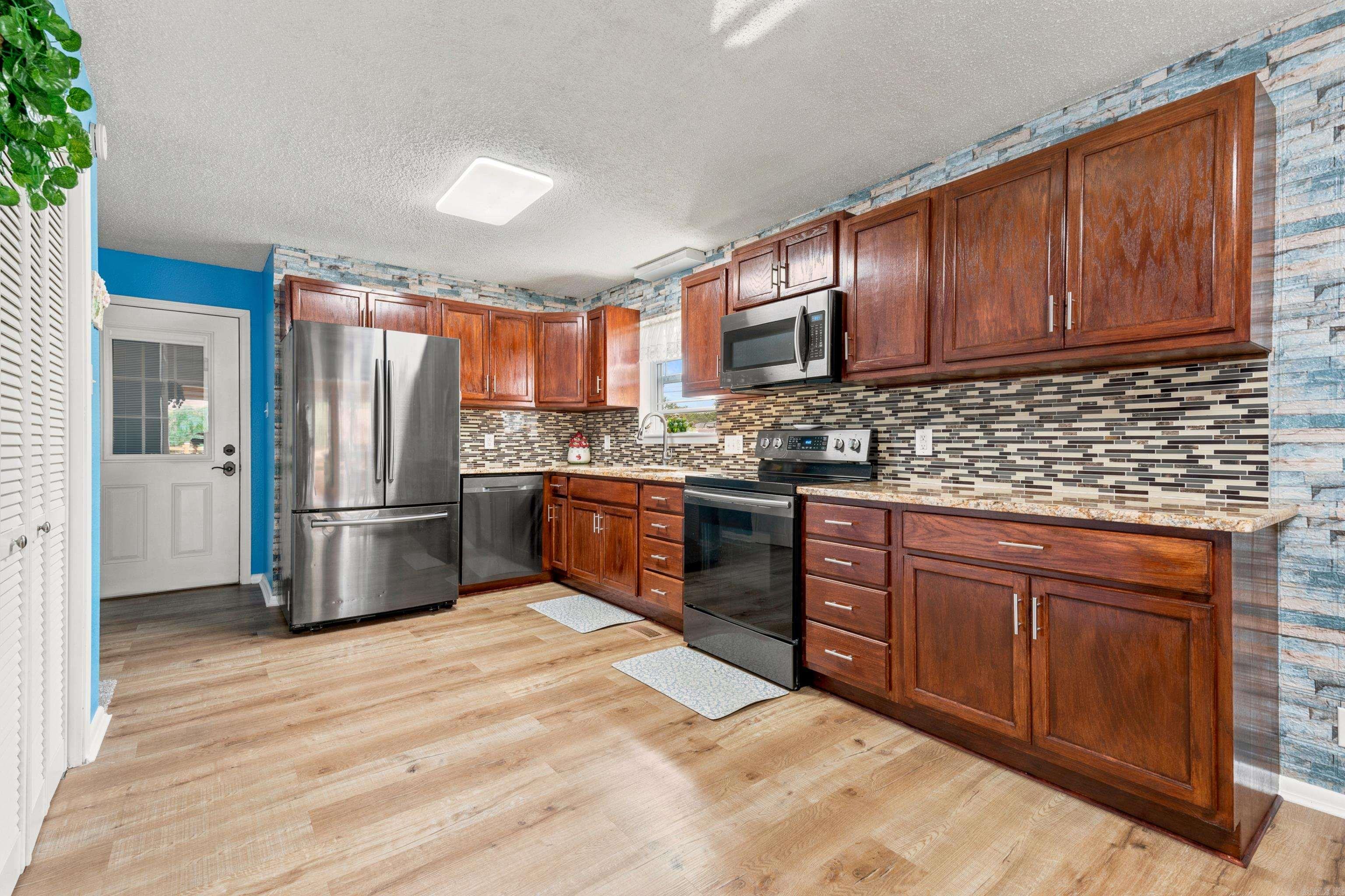 122 Orchard Street Property Photo 11