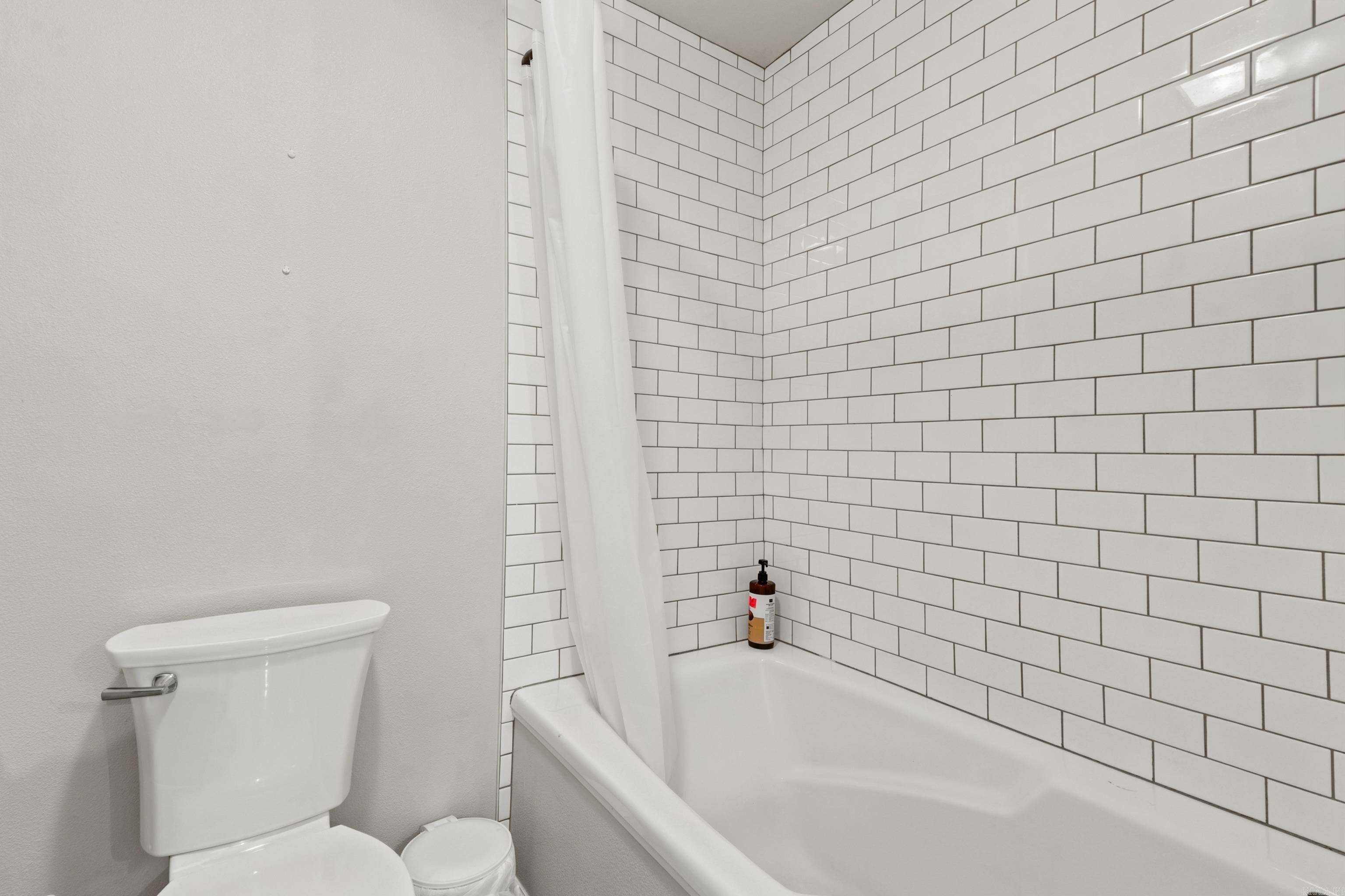 122 Orchard Street Property Photo 29