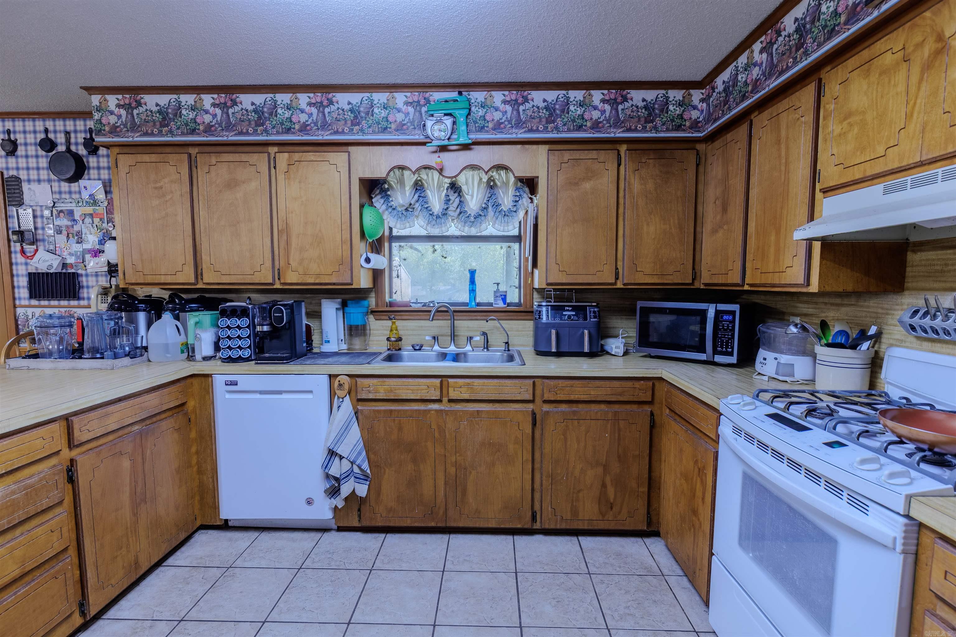 137 Highway 300 Property Photo 24