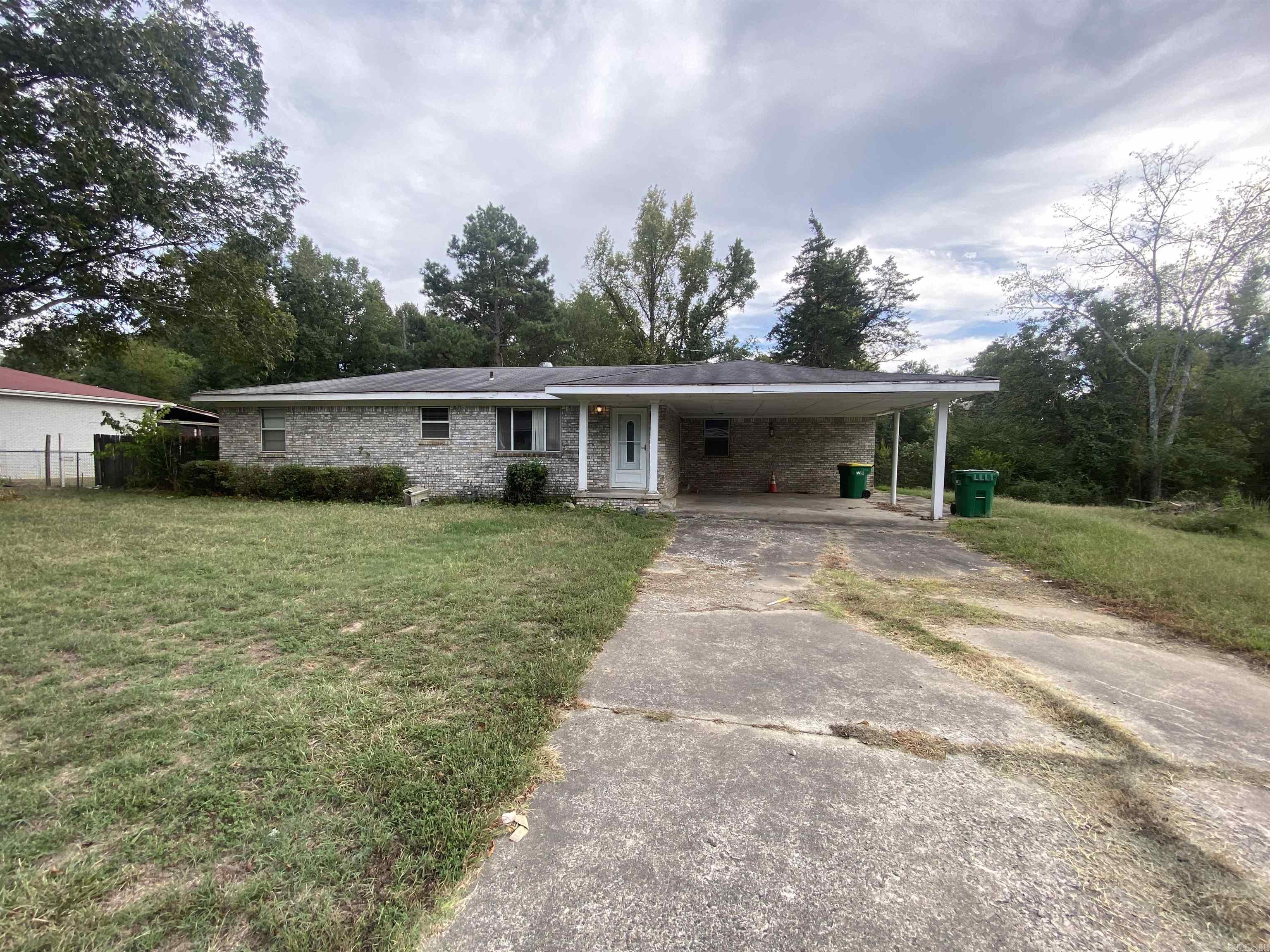 11217 Jacksonville Cato Road Property Photo 1