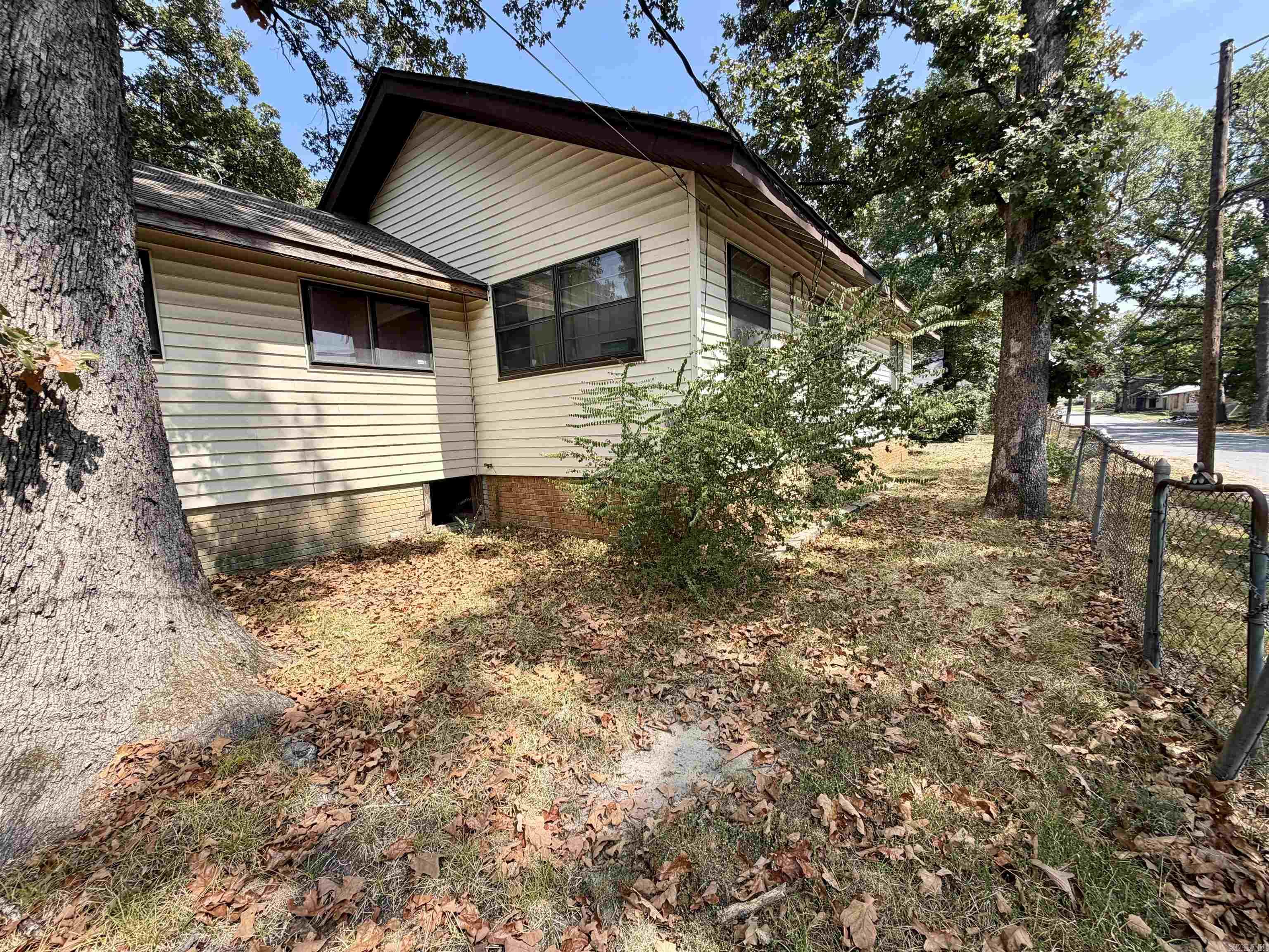 2124 S Valentine Street Property Photo 21