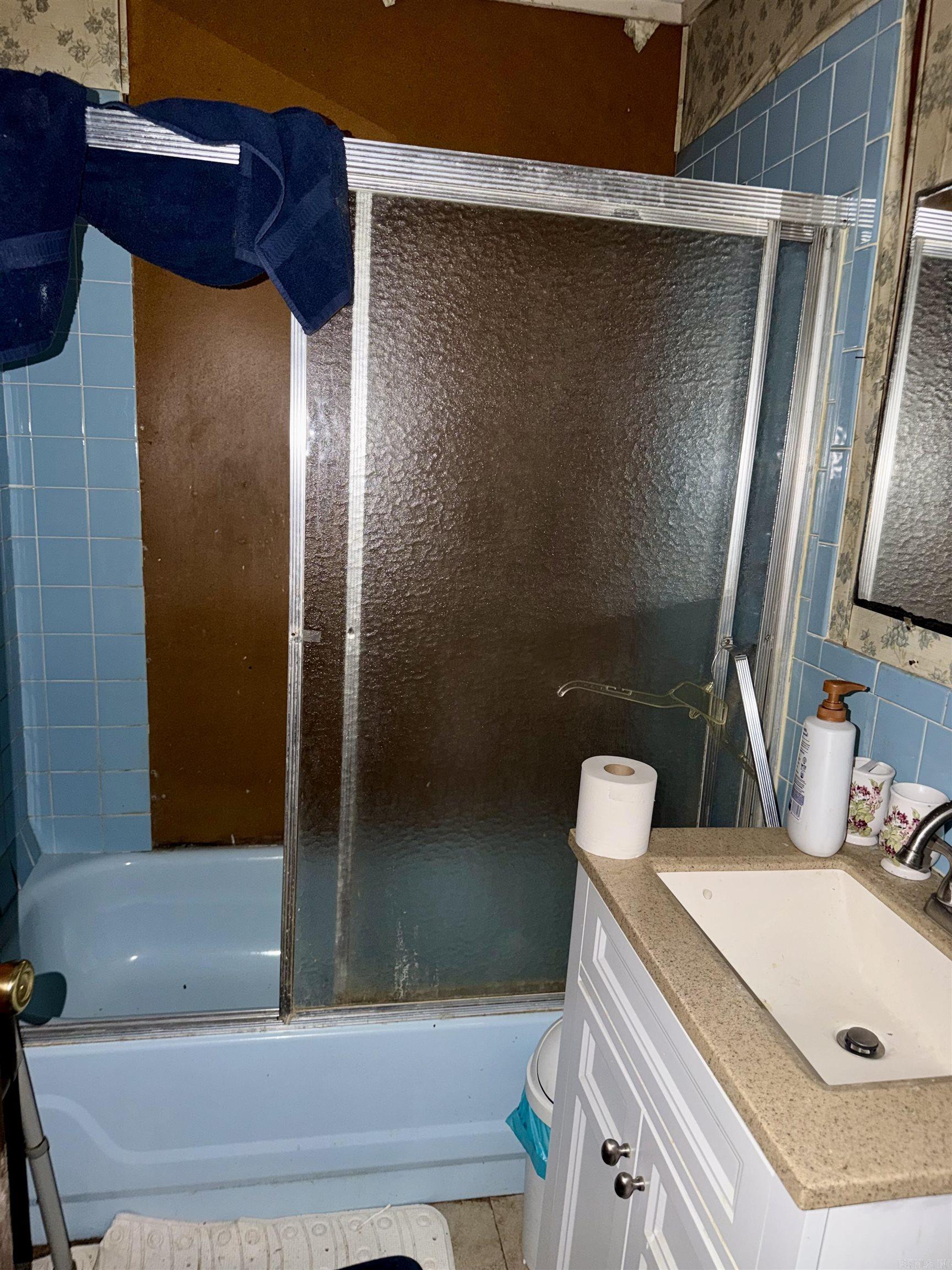 2124 S Valentine Street Property Photo 32