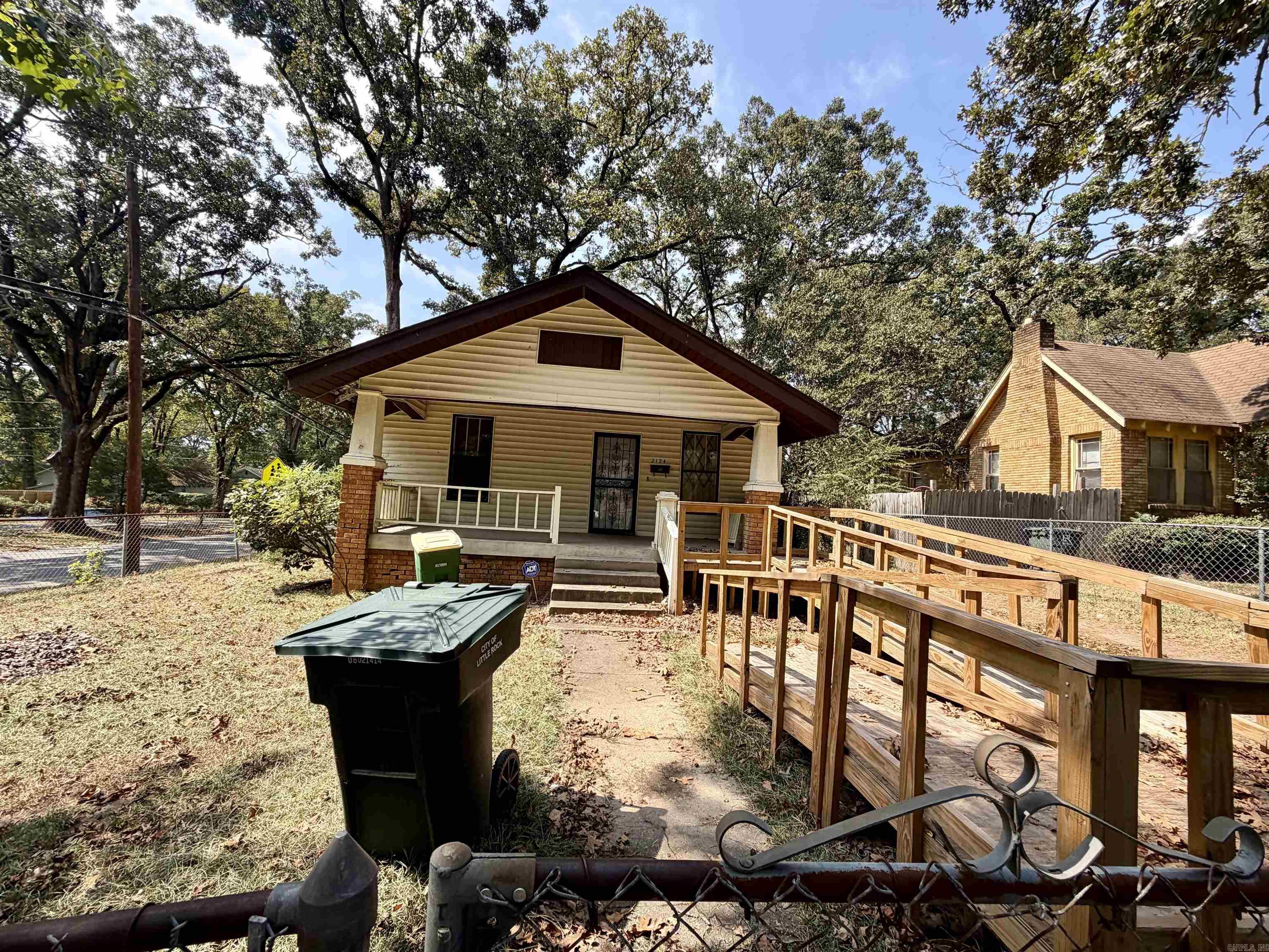 2124 S Valentine Street Property Photo 45