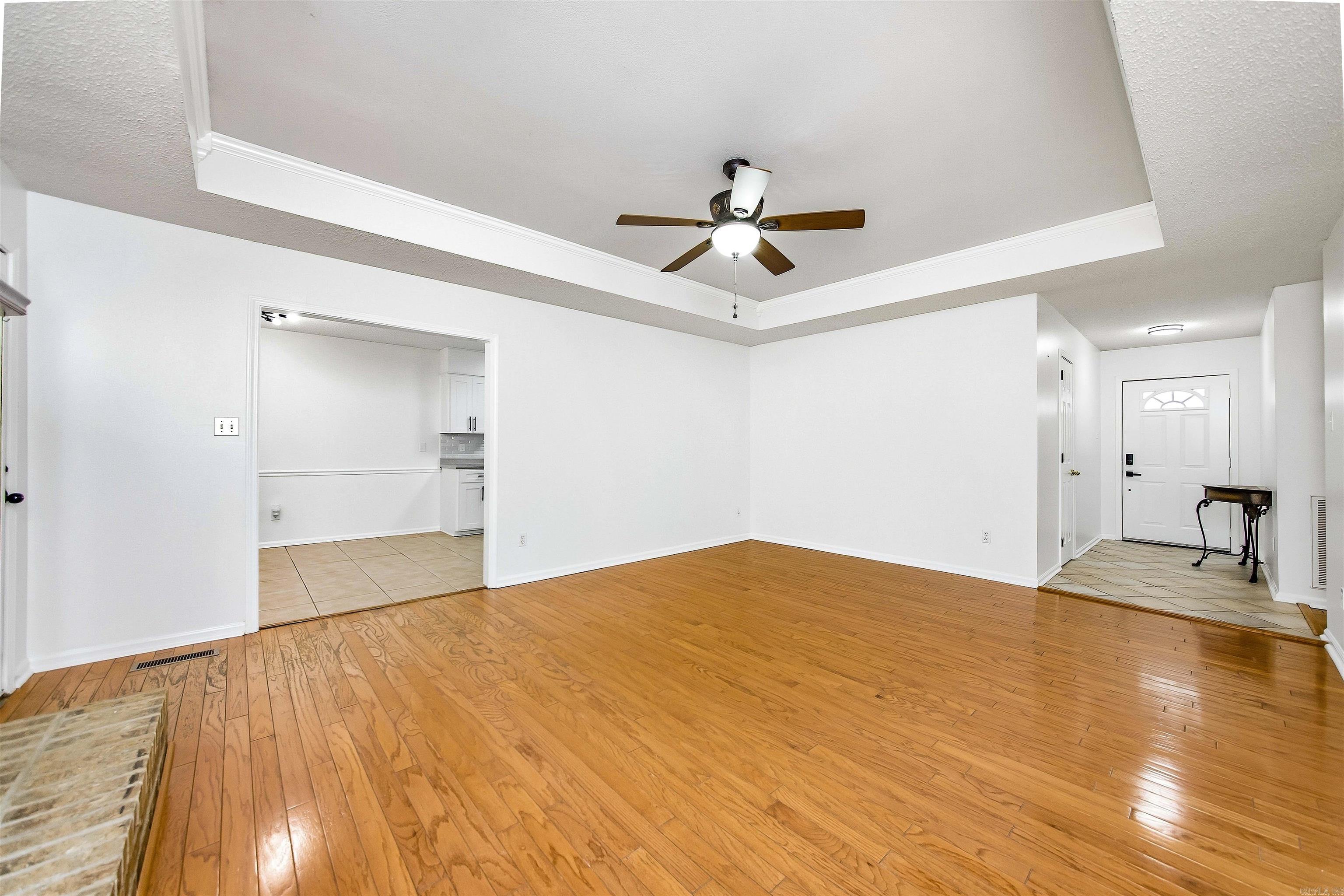 6303 Countryside Drive Property Photo 7
