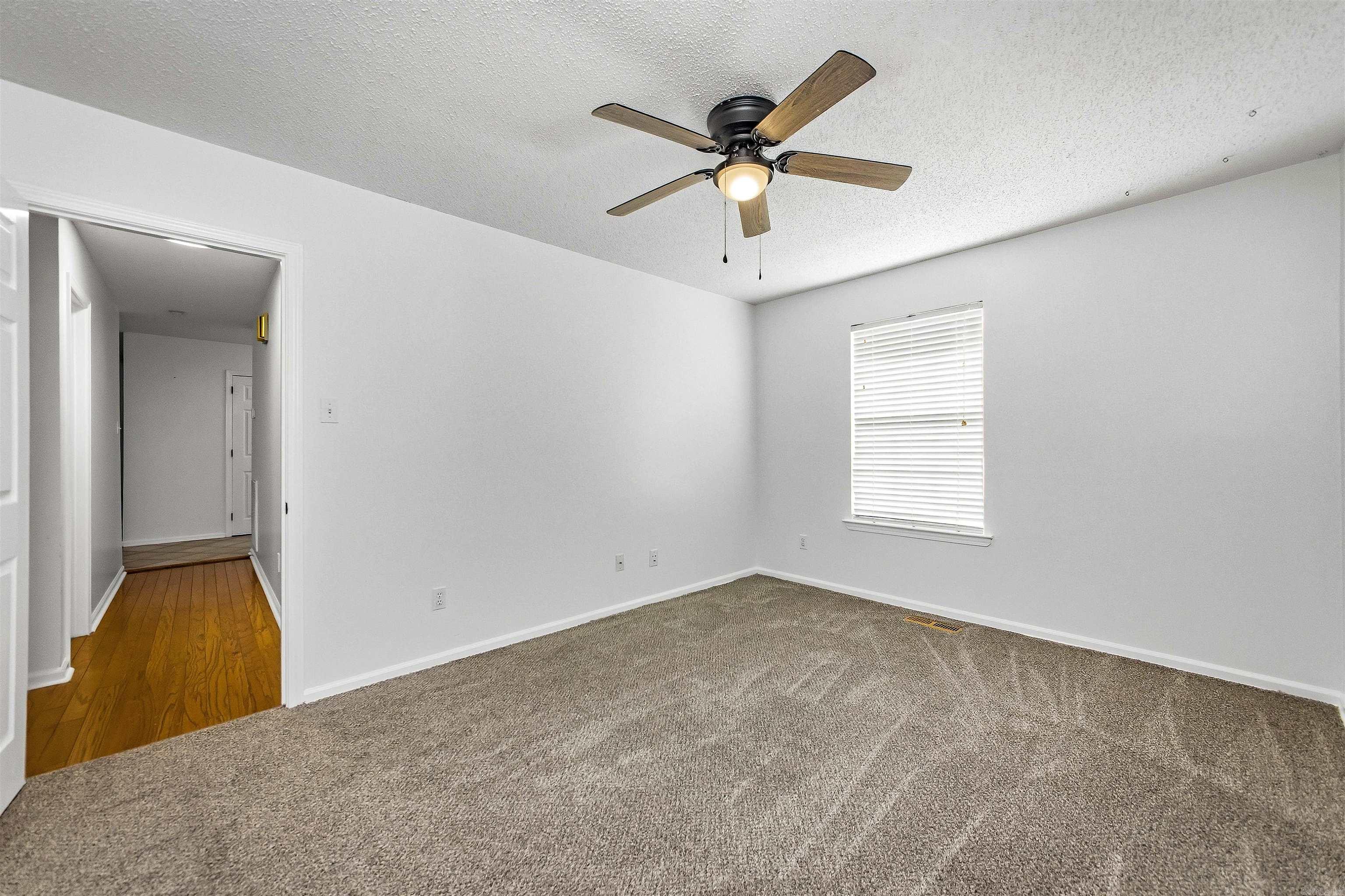 6303 Countryside Drive Property Photo 26