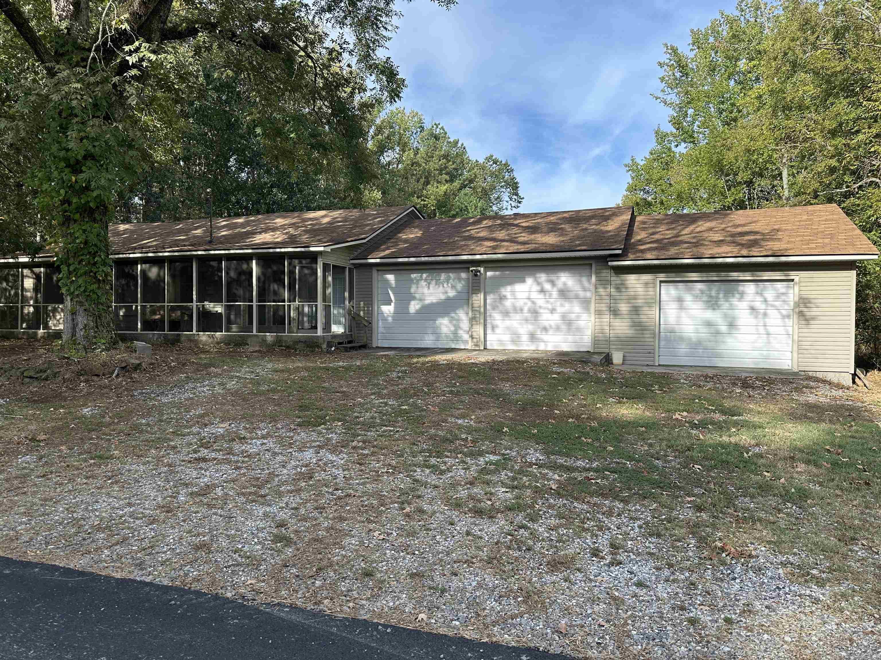 629 Westbrook Street Property Photo 1
