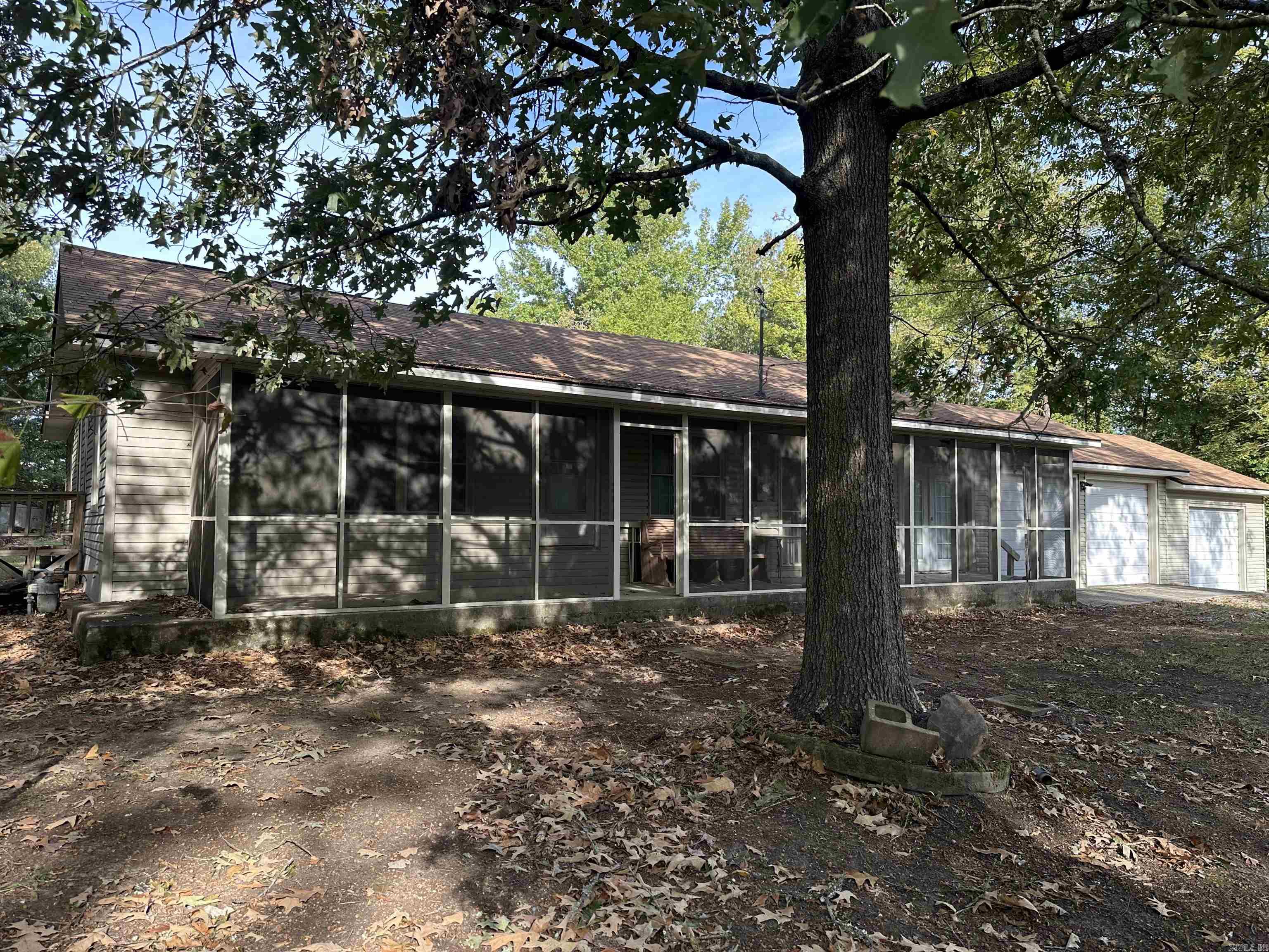629 Westbrook Street Property Photo 5