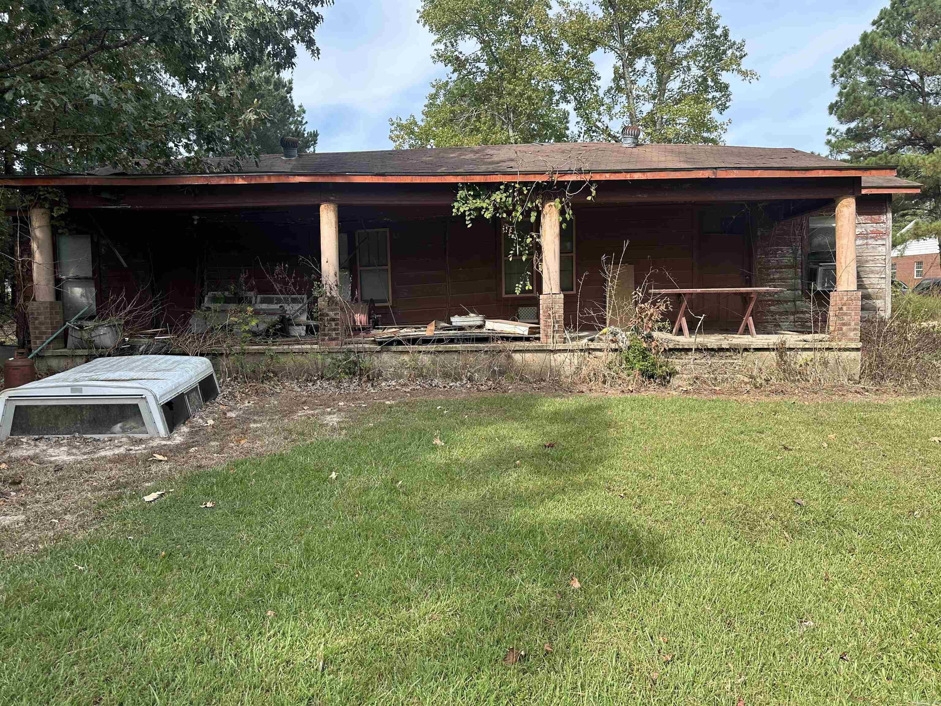 629 Westbrook Street Property Photo 18