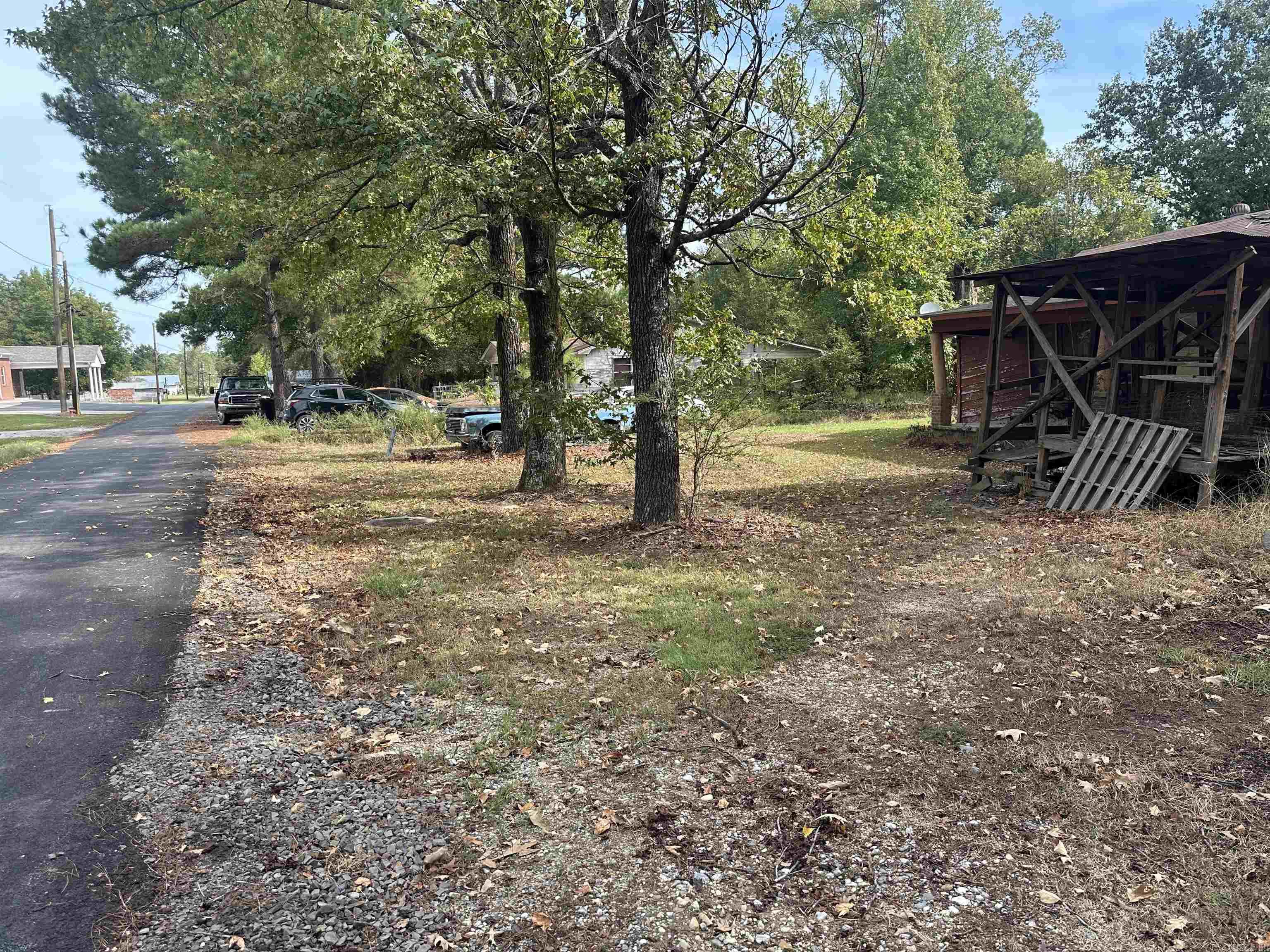 629 Westbrook Street Property Photo 25