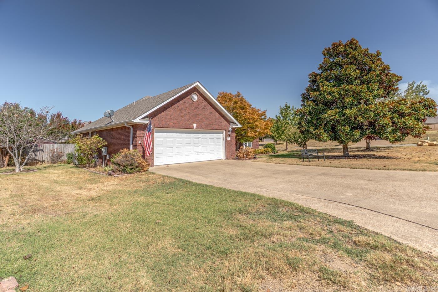 4012 Cypress Glenn Cv Property Photo 4
