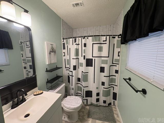 7004 Nell Drive Property Photo 8