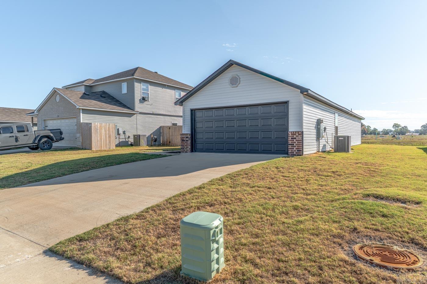 5710 Pope St Property Photo 6