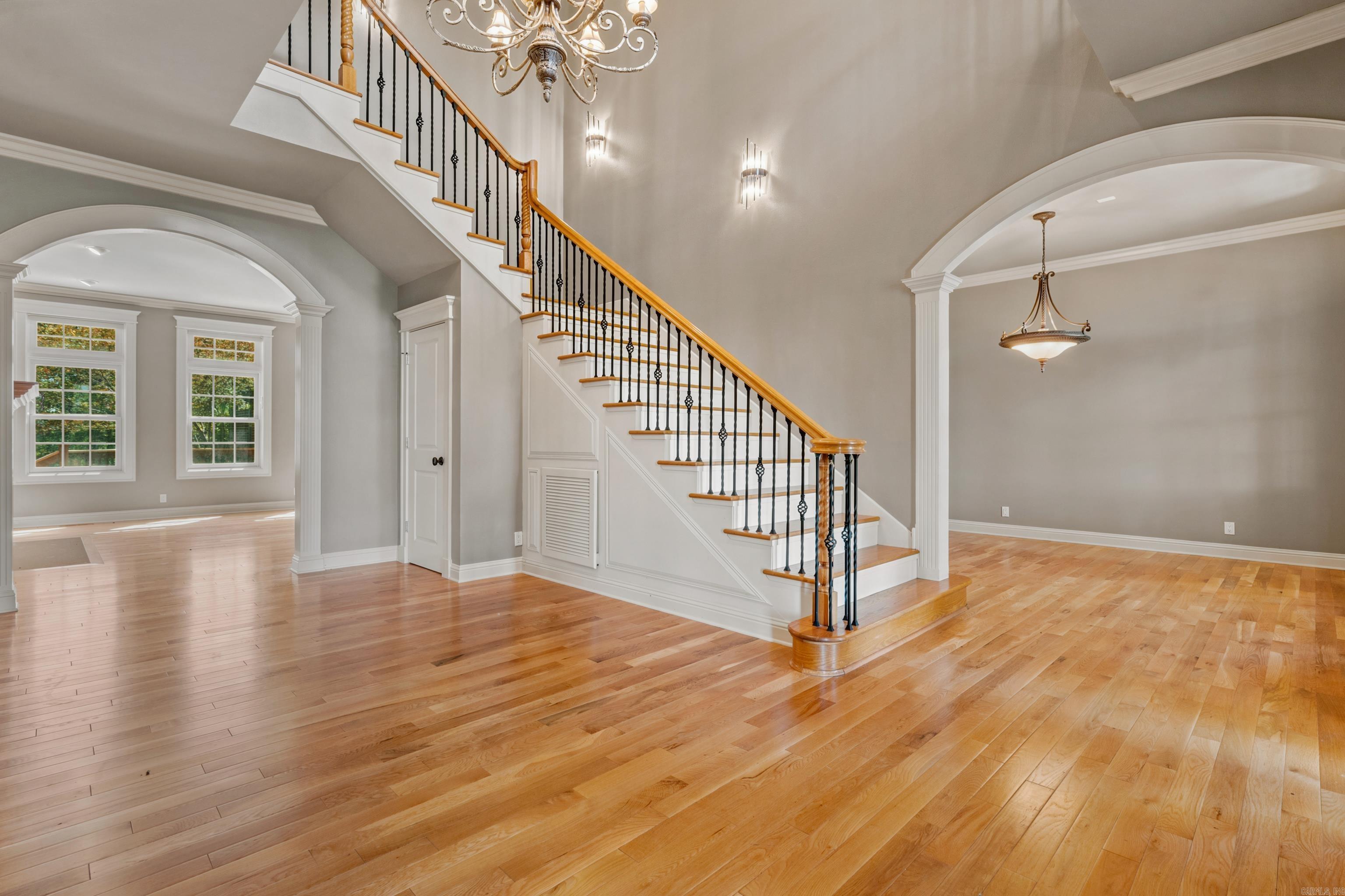 70 Stonegate Terrace Property Photo 6