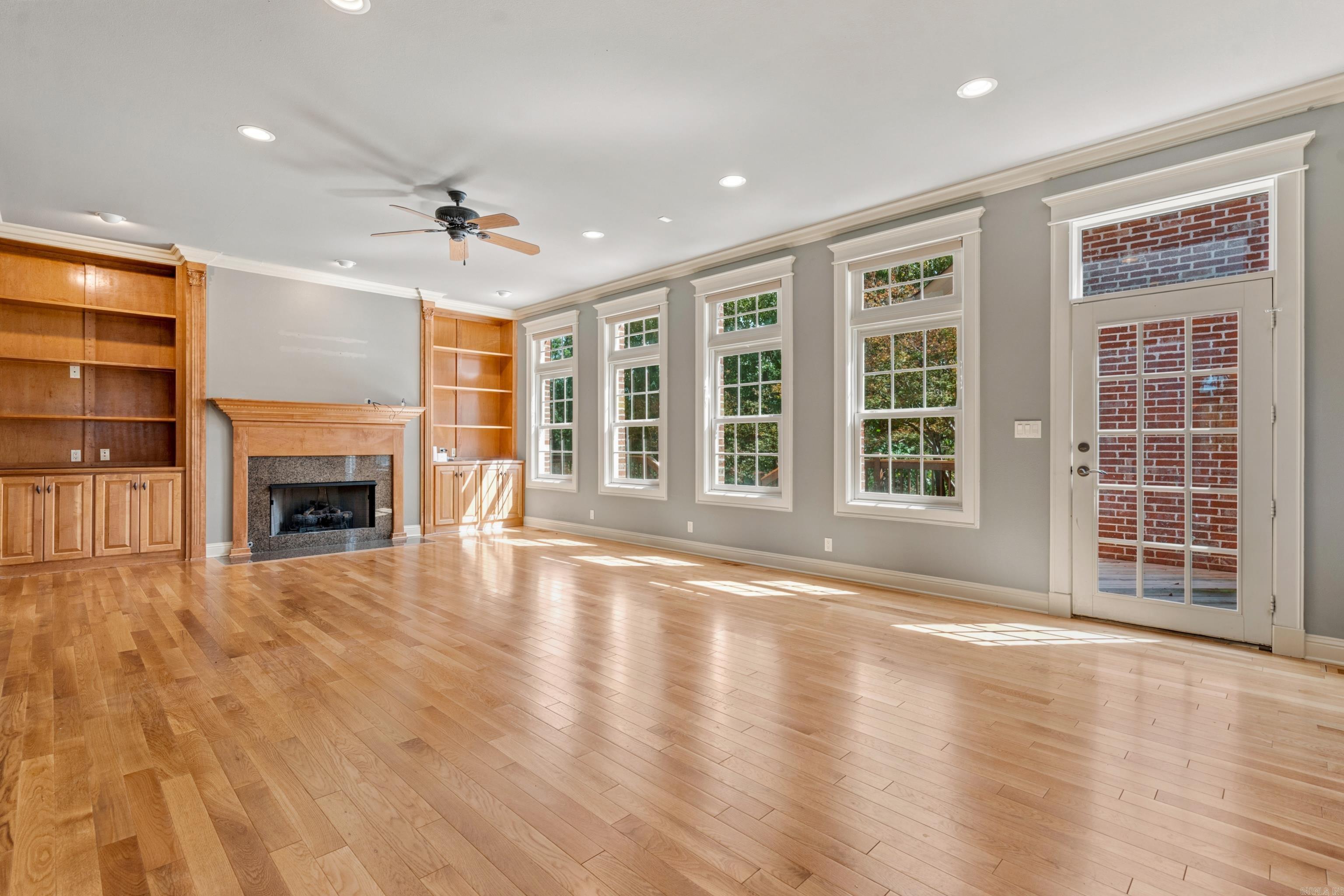 70 Stonegate Terrace Property Photo 12