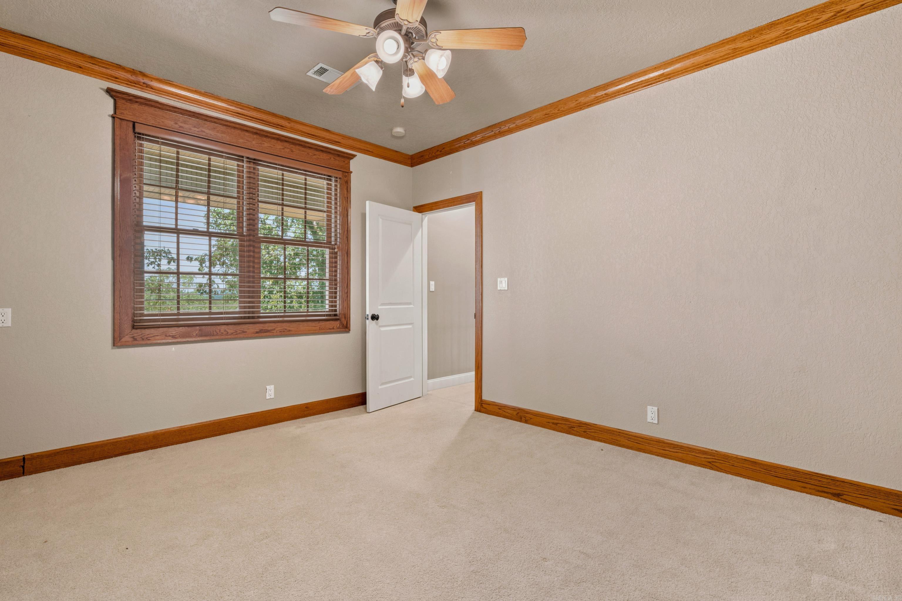 70 Stonegate Terrace Property Photo 29