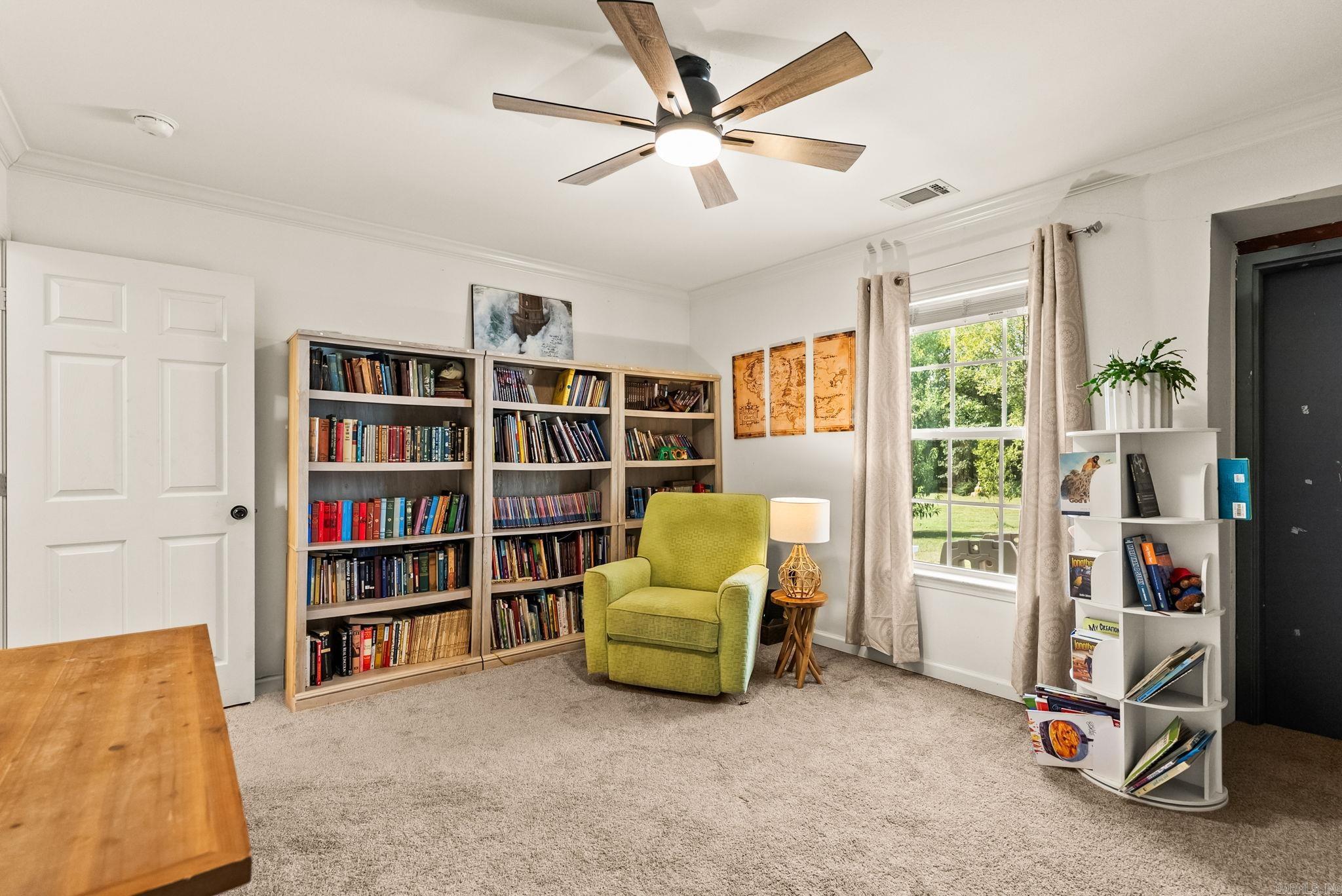 29 Piney Property Photo 18