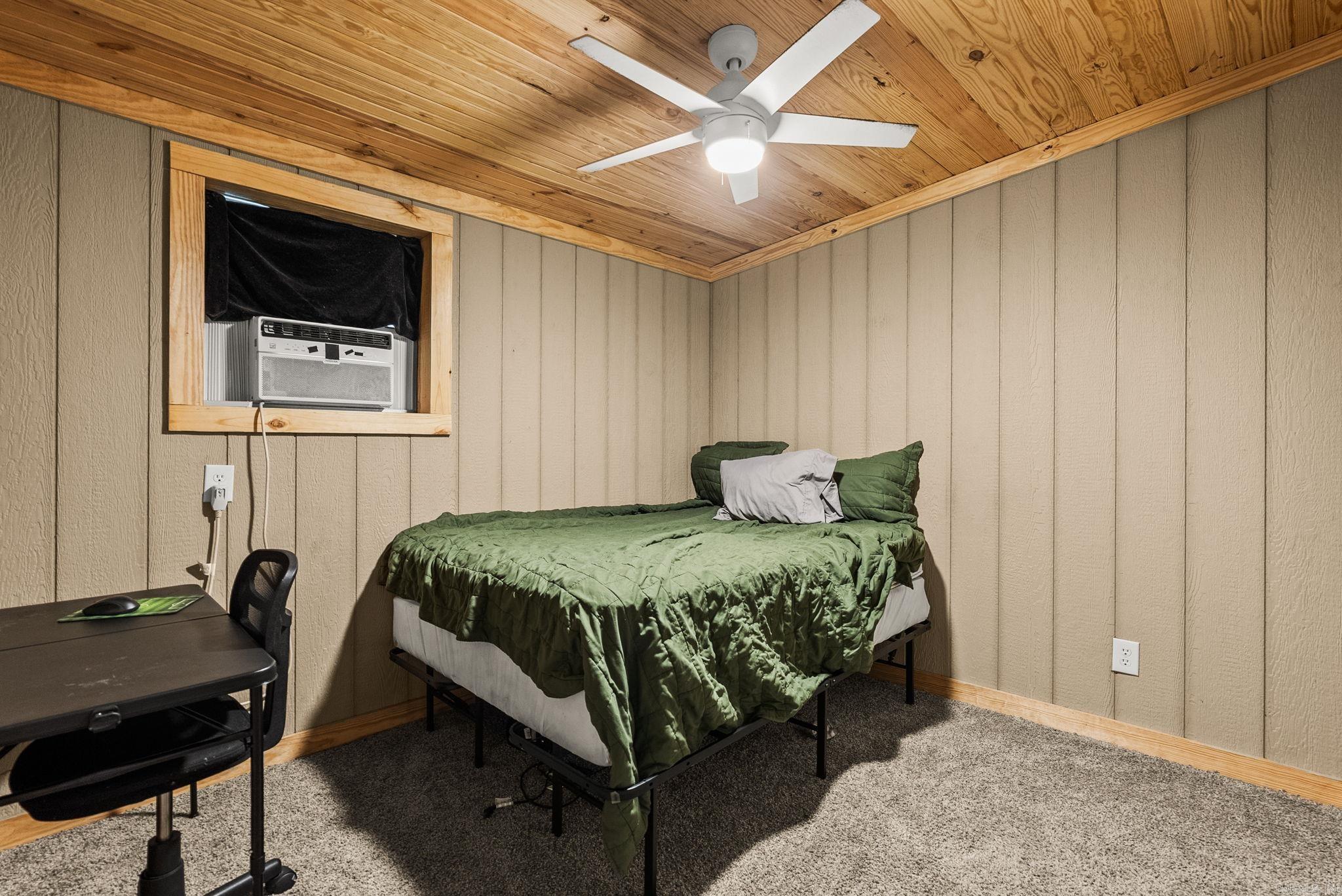 29 Piney Property Photo 38