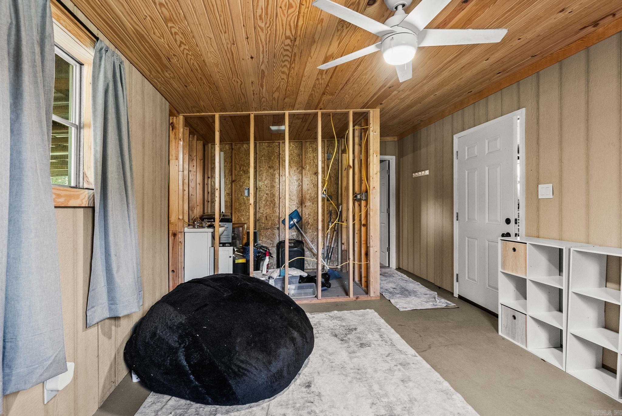29 Piney Property Photo 39