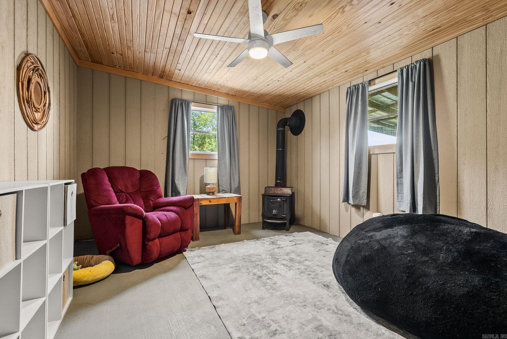 29 Piney Property Photo 40