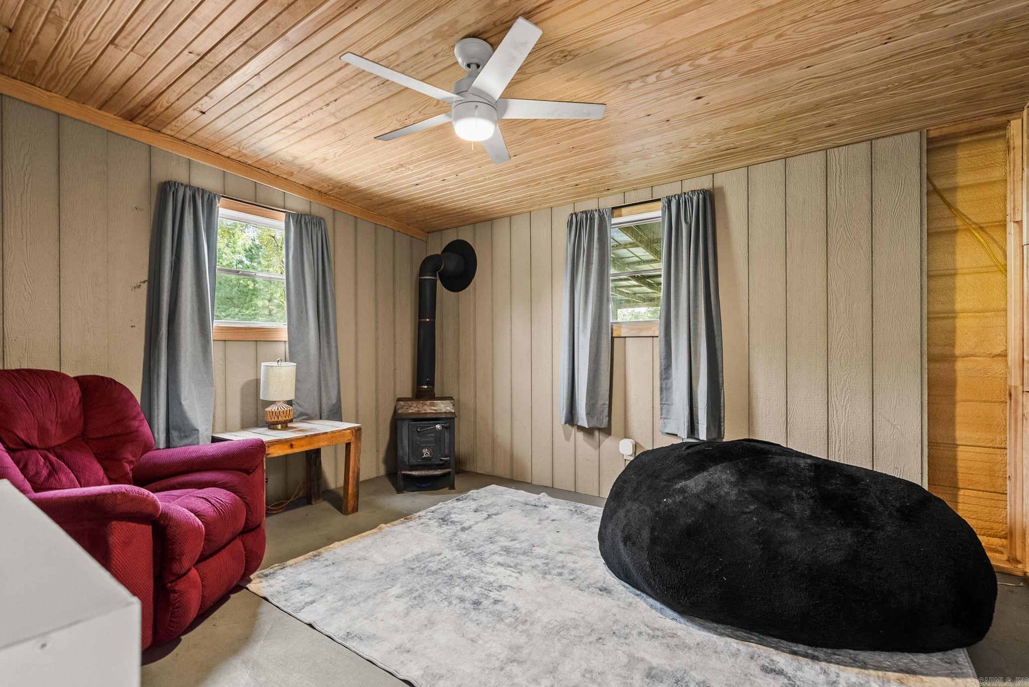29 Piney Property Photo 41