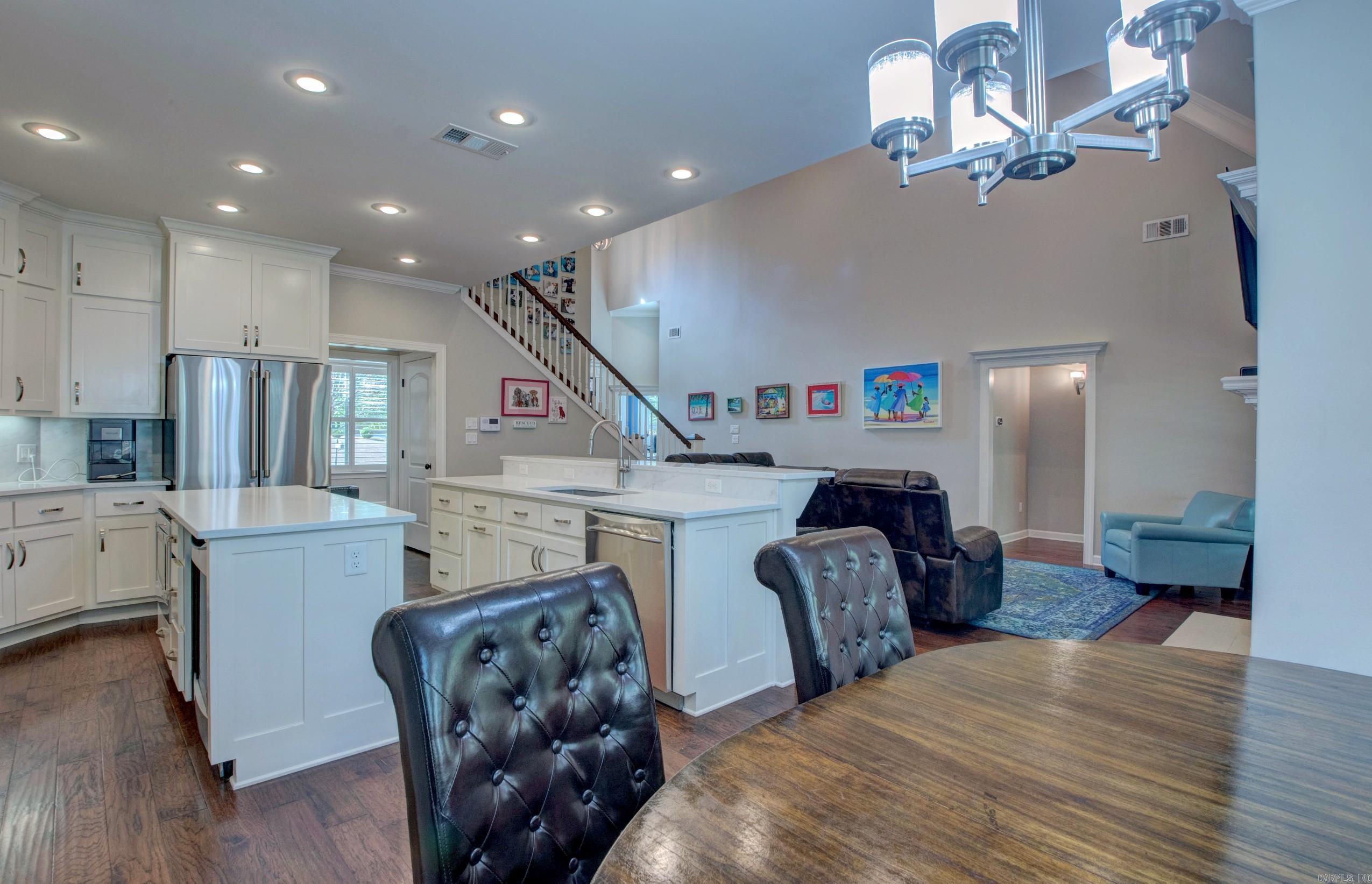 32 Tournay Circle Property Photo 18