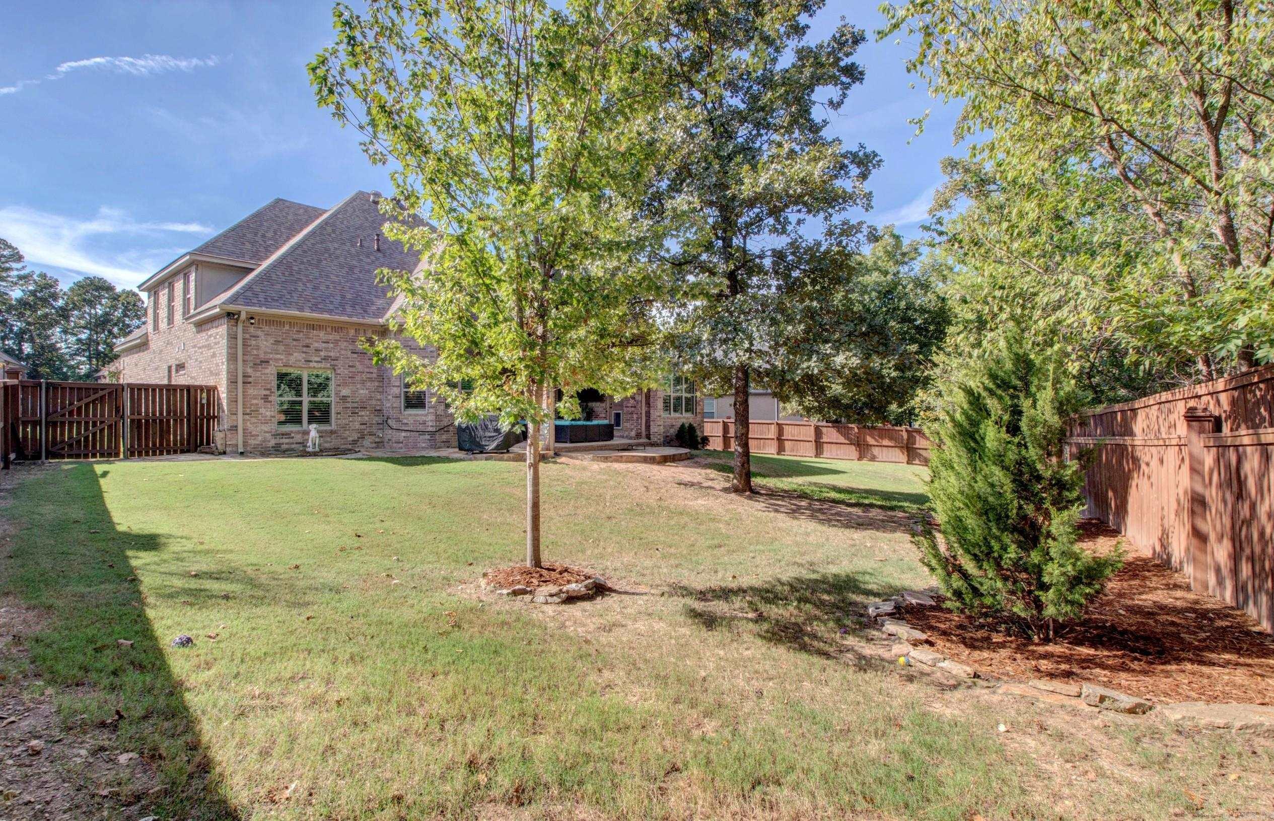 32 Tournay Circle Property Photo 45