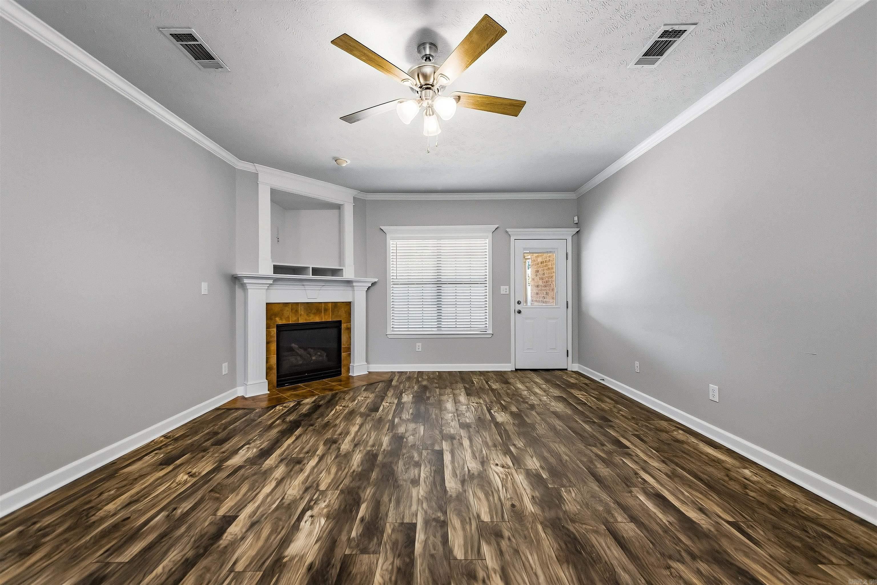 6033 Flight Court Property Photo 29