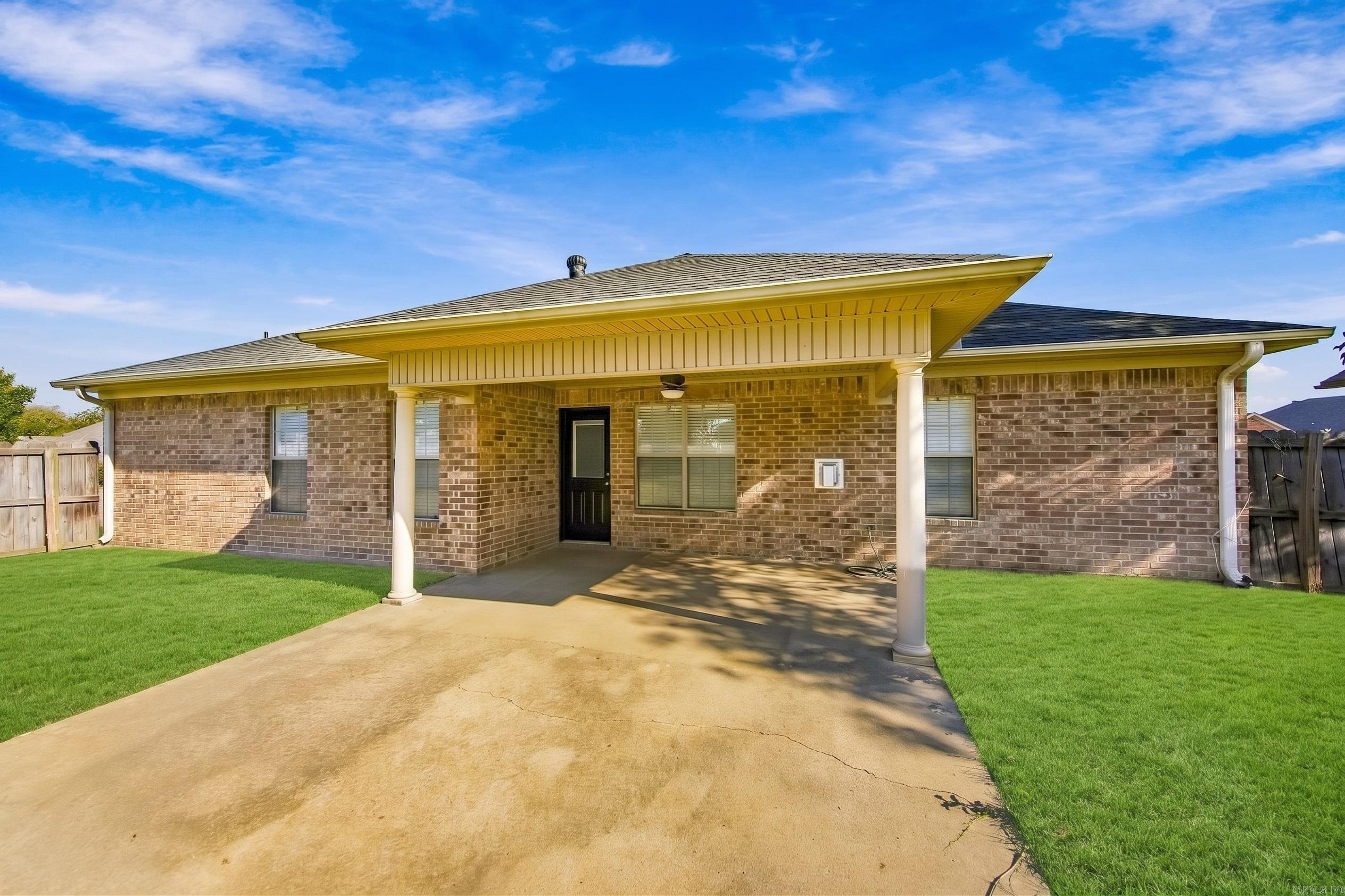 6033 Flight Court Property Photo 33