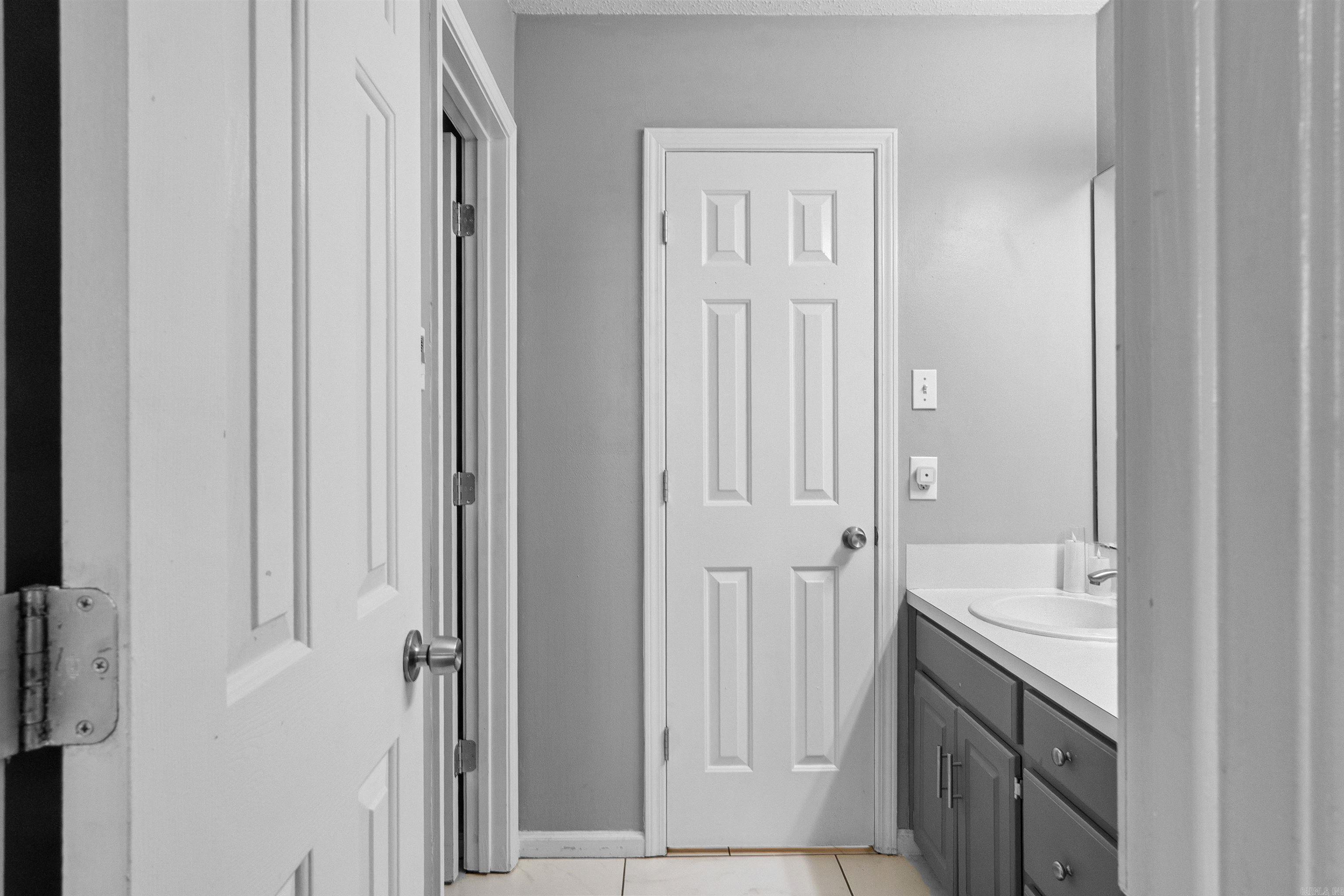 24 Timber Lane Property Photo 17