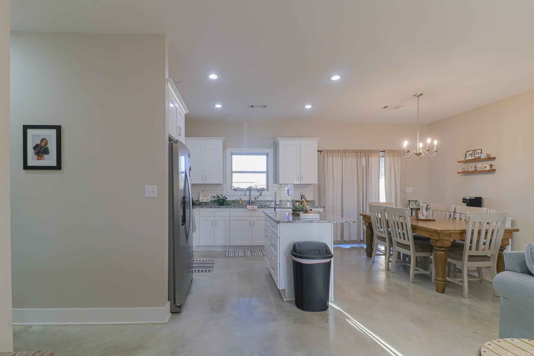 302 Hollis Street Property Photo 5