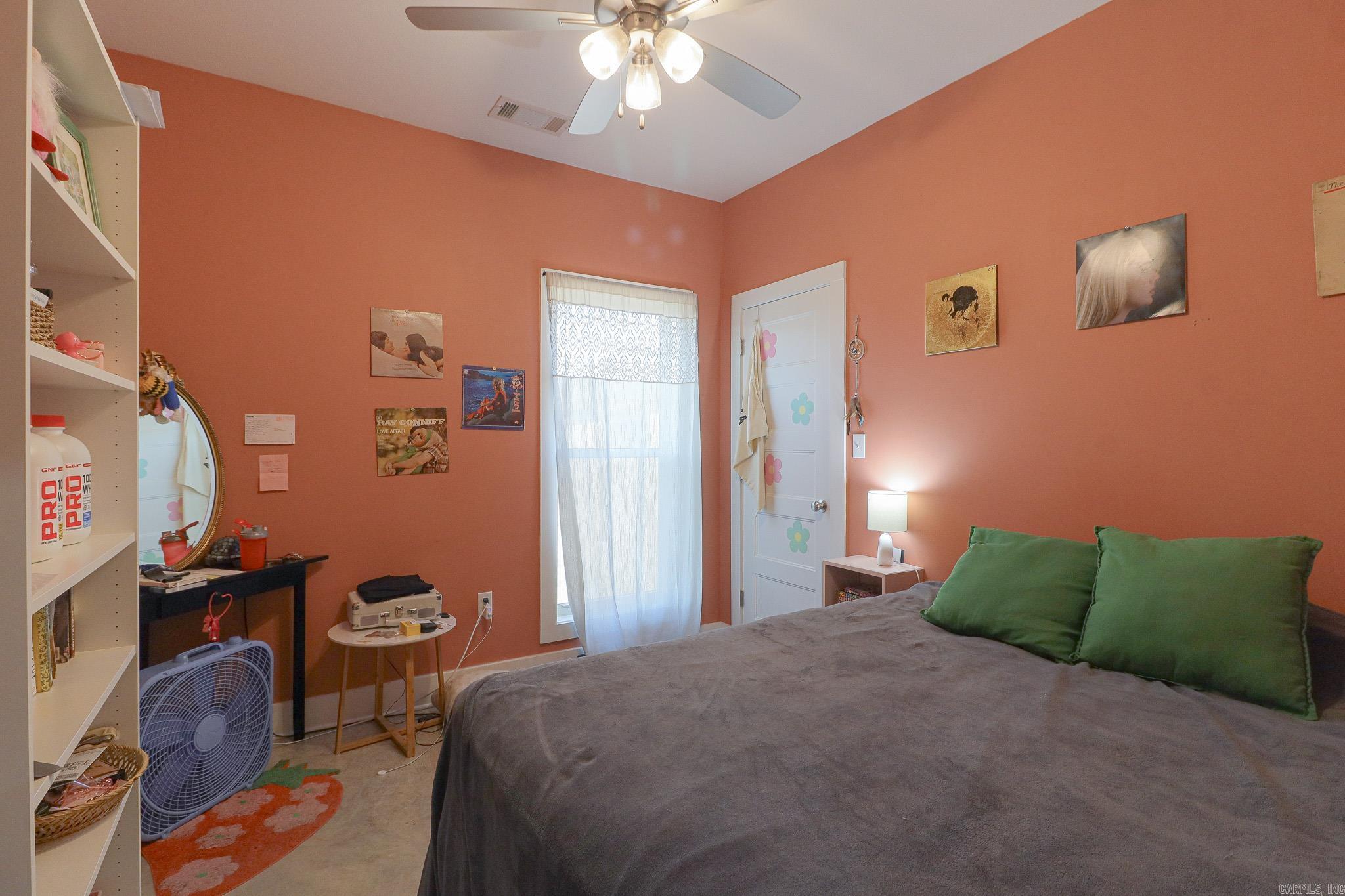 302 Hollis Street Property Photo 21
