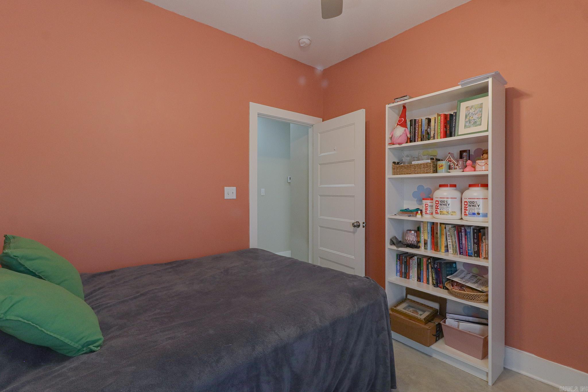 302 Hollis Street Property Photo 22