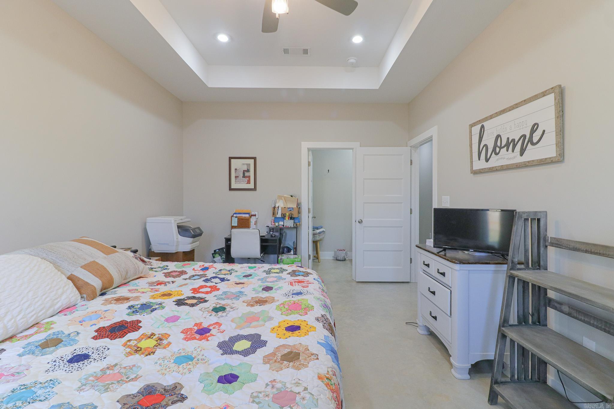 302 Hollis Street Property Photo 25