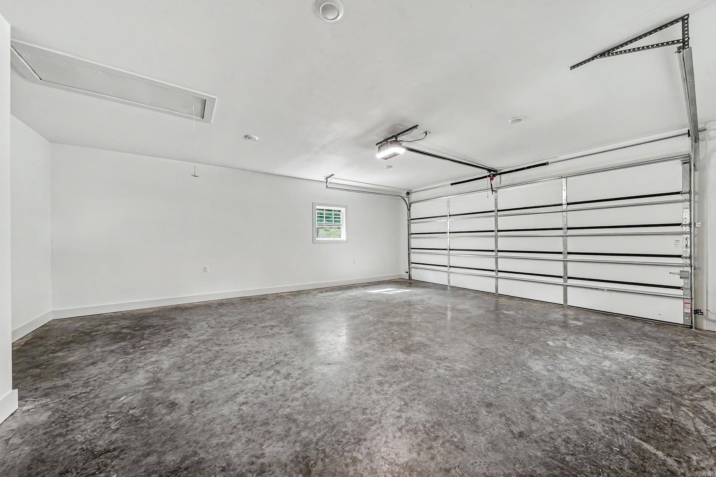 110 Jt Jt Cr Property Photo 47