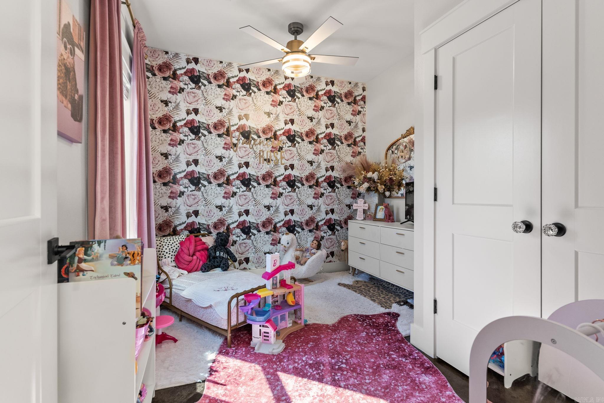 6 Mahan Property Photo 31