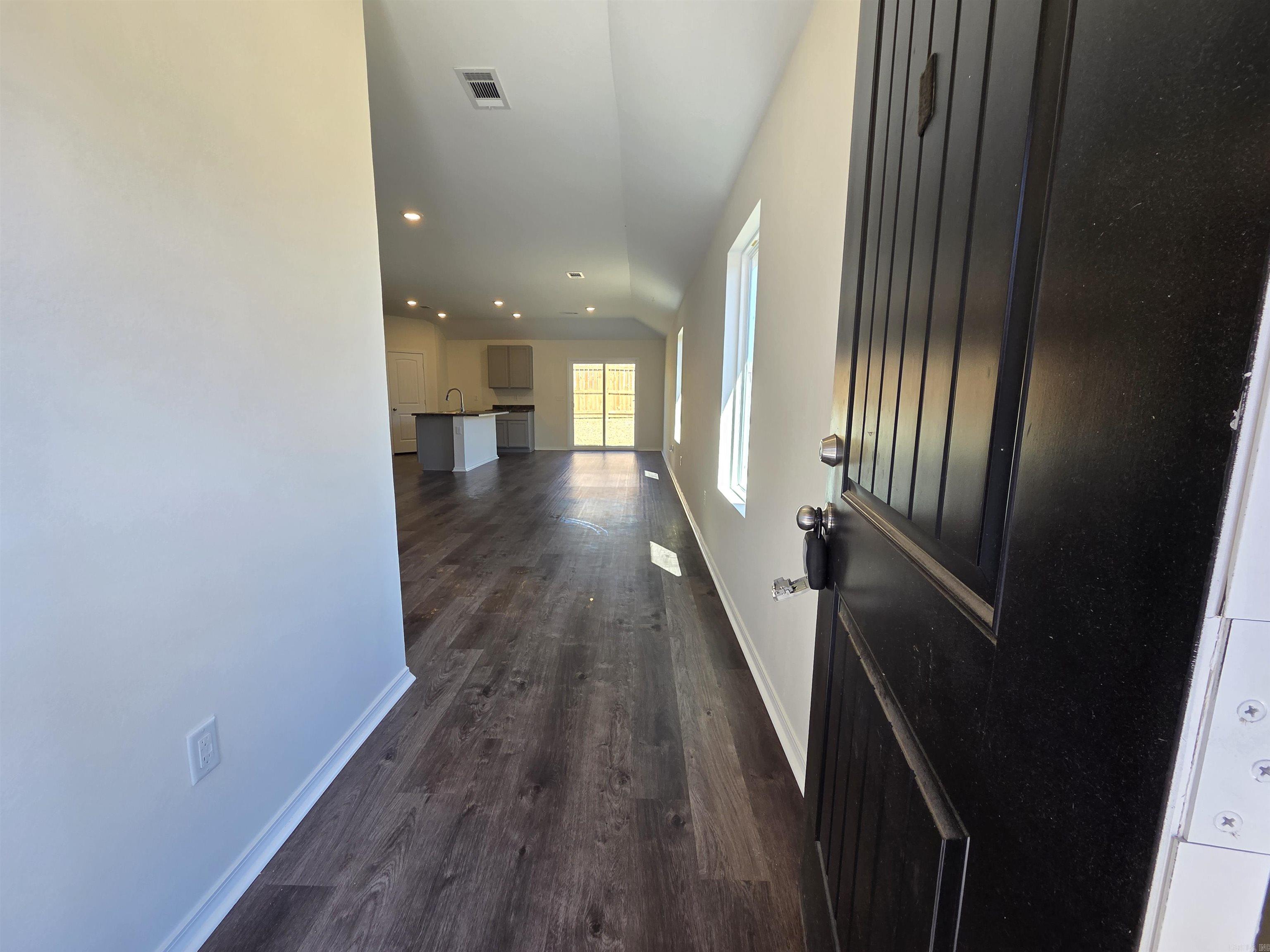 1537 Meadows Drive Property Photo 4