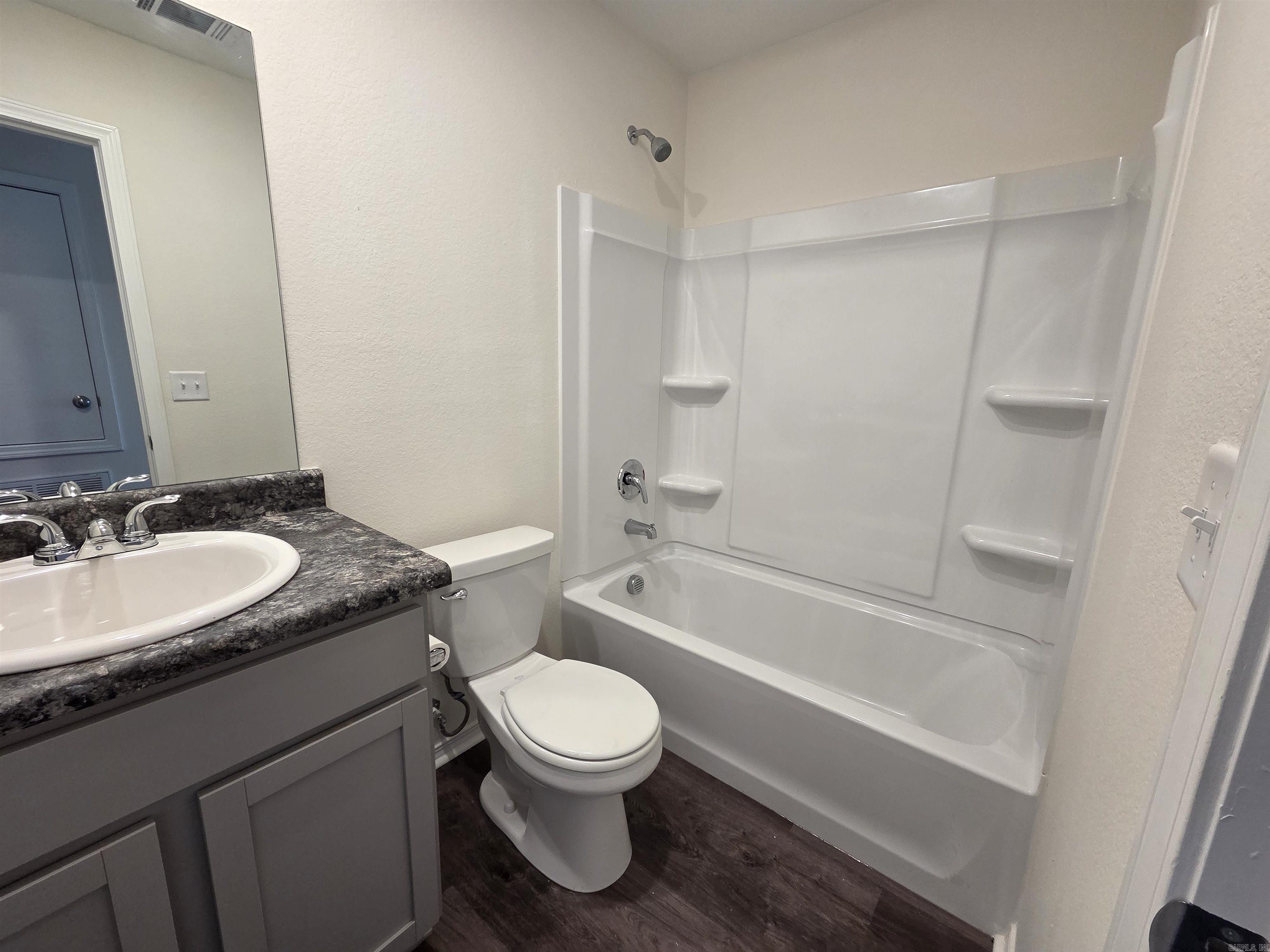 1537 Meadows Drive Property Photo 17