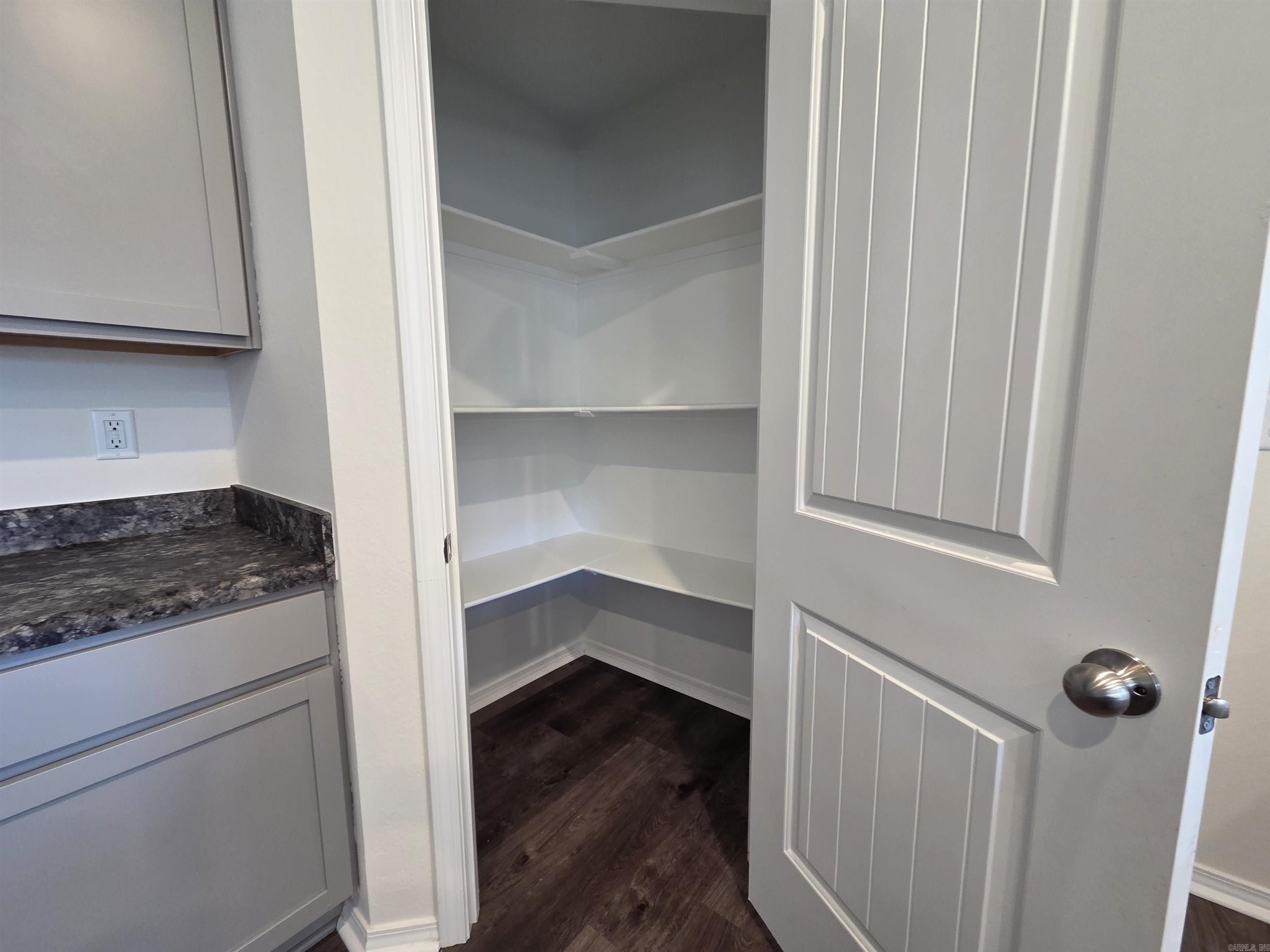1537 Meadows Drive Property Photo 31