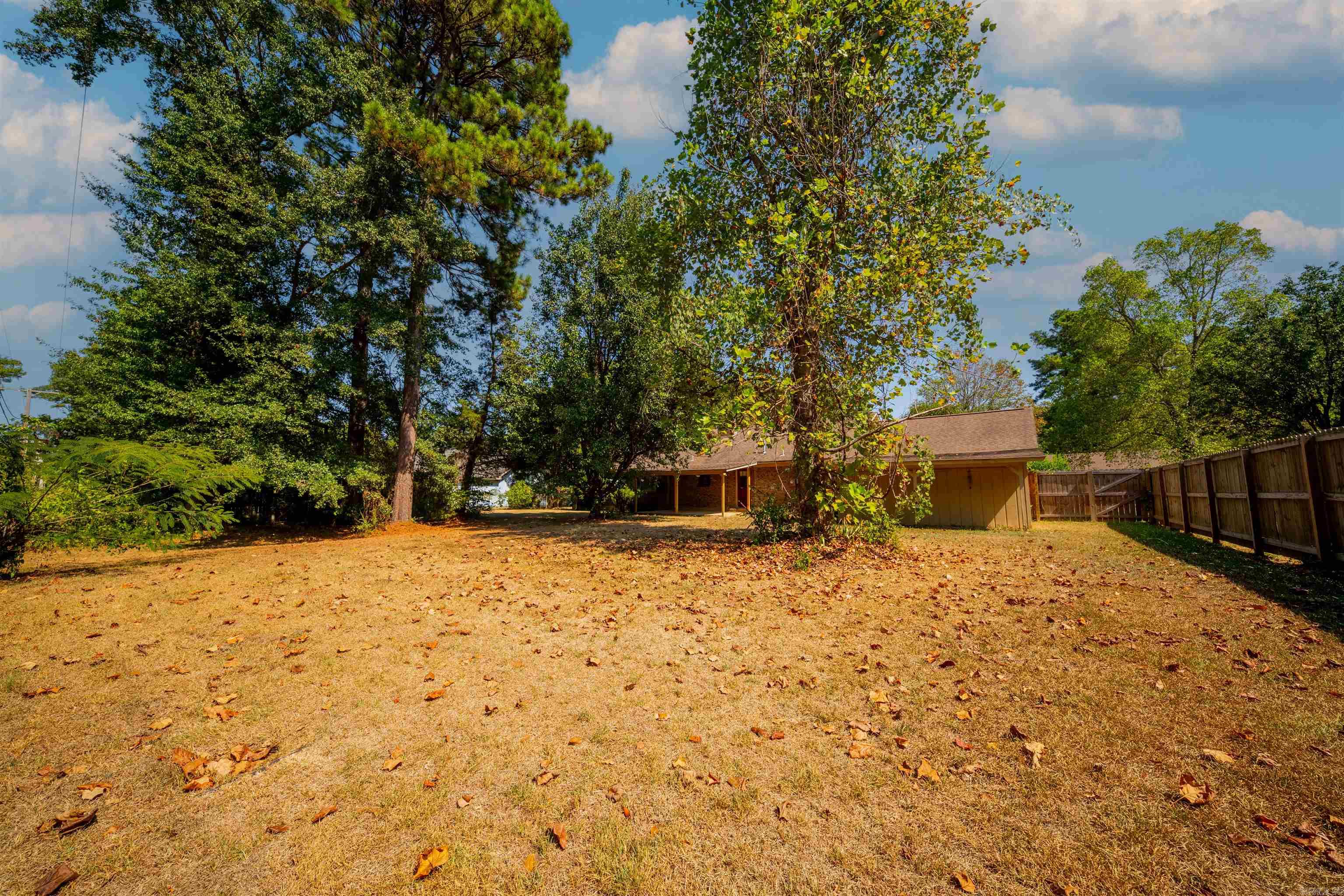 1174 Fabre Circle Property Photo 35