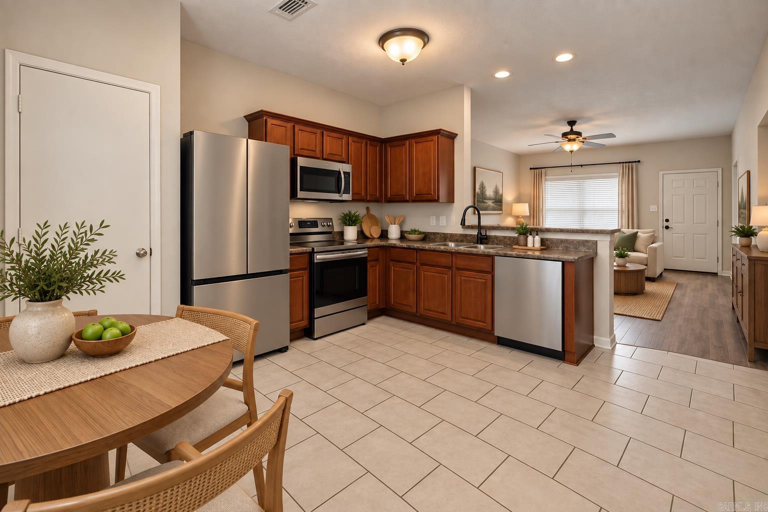 22 Oakland Circle Property Photo 3