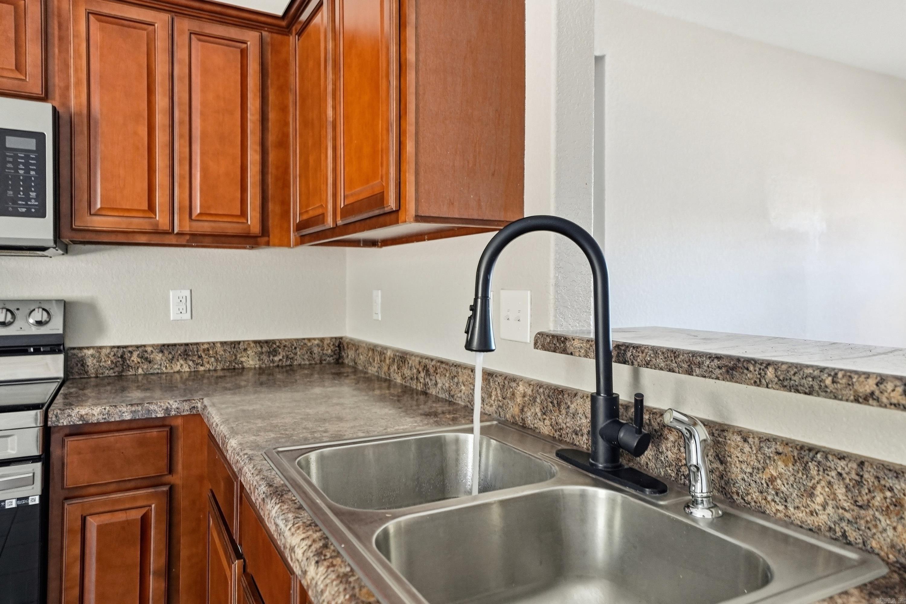 22 Oakland Circle Property Photo 16