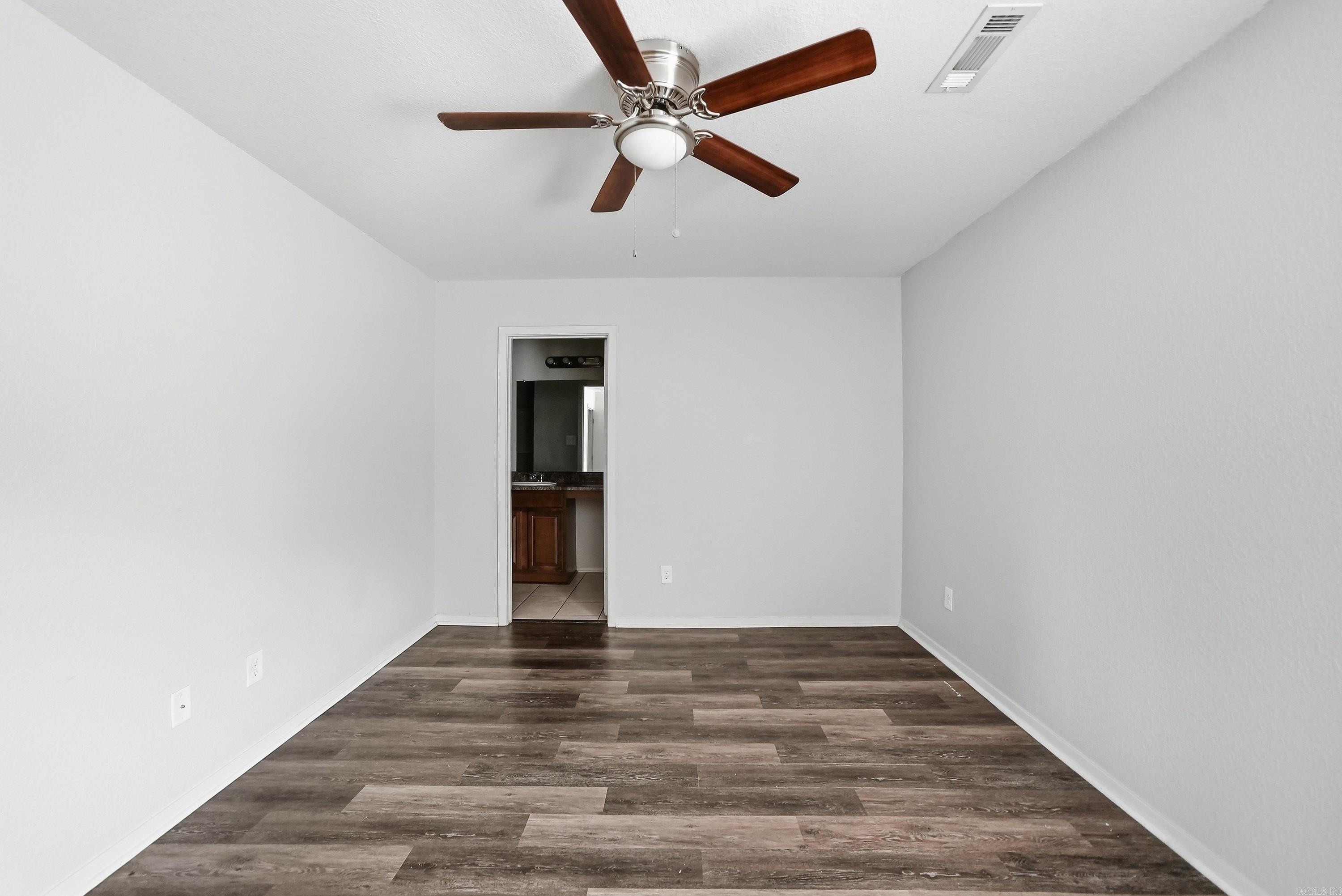 22 Oakland Circle Property Photo 21